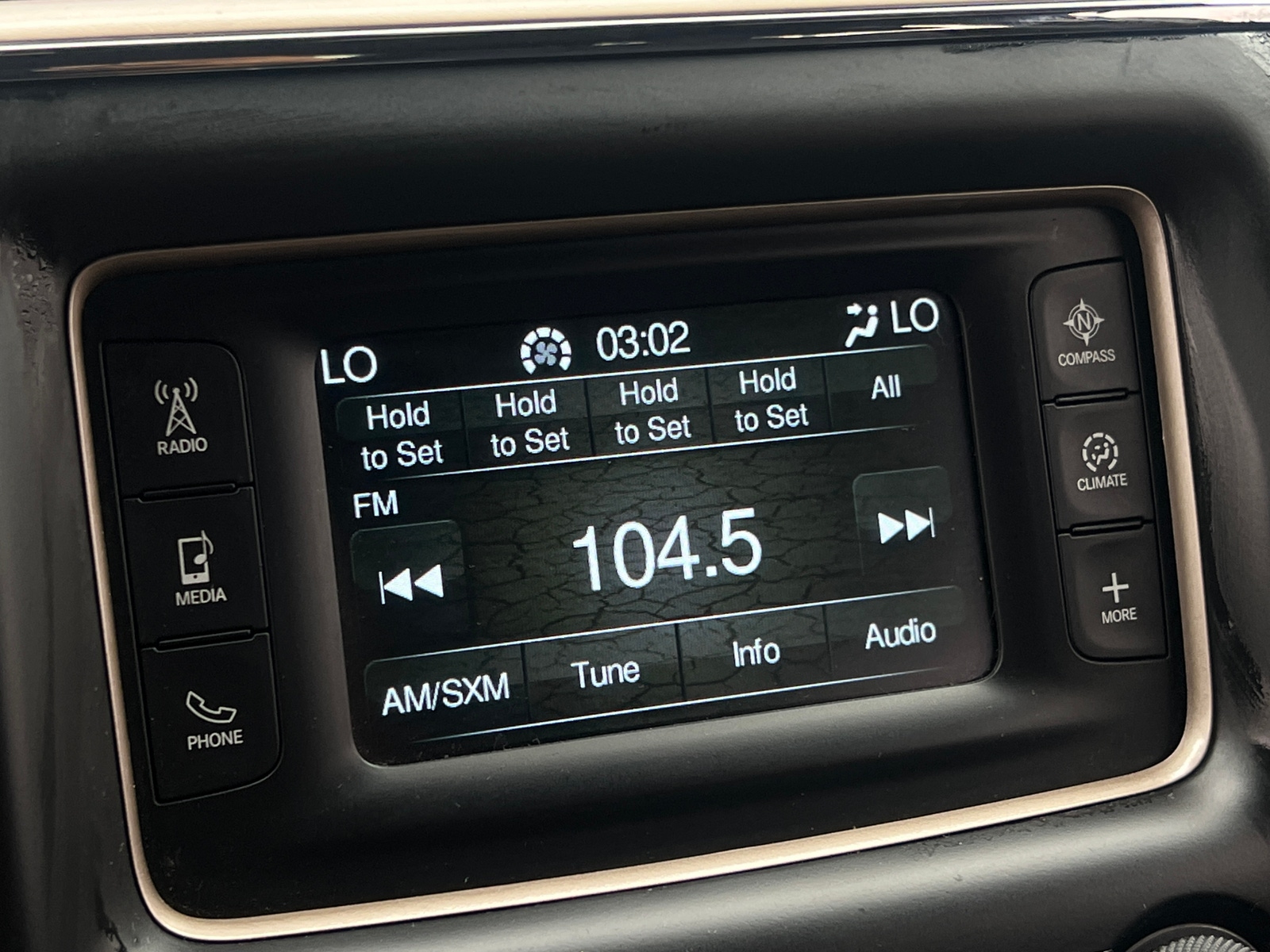 Thumbnail: 2017 Jeep Grand Cherokee - 4