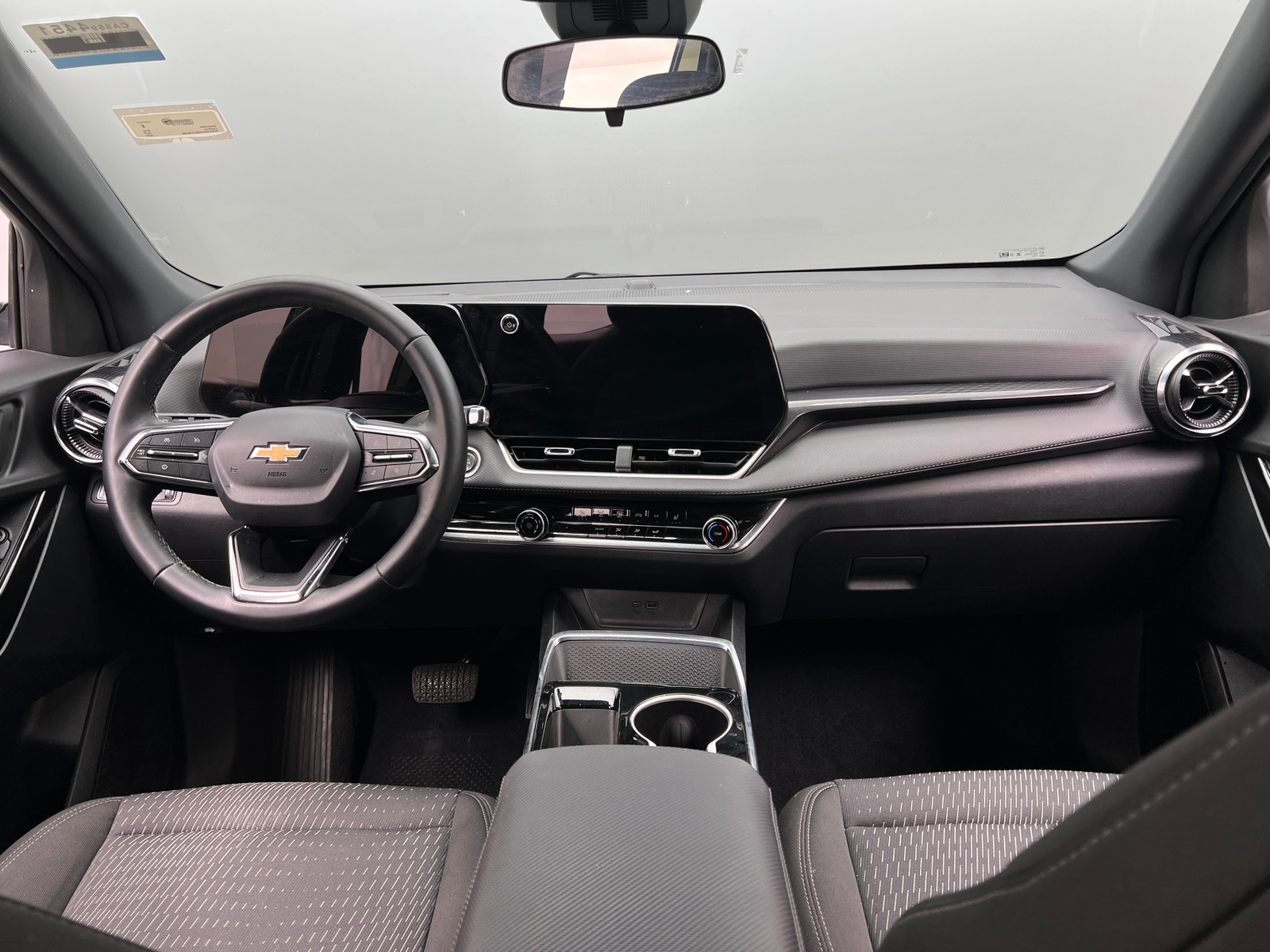 Thumbnail: 2025 Chevrolet Equinox - 3