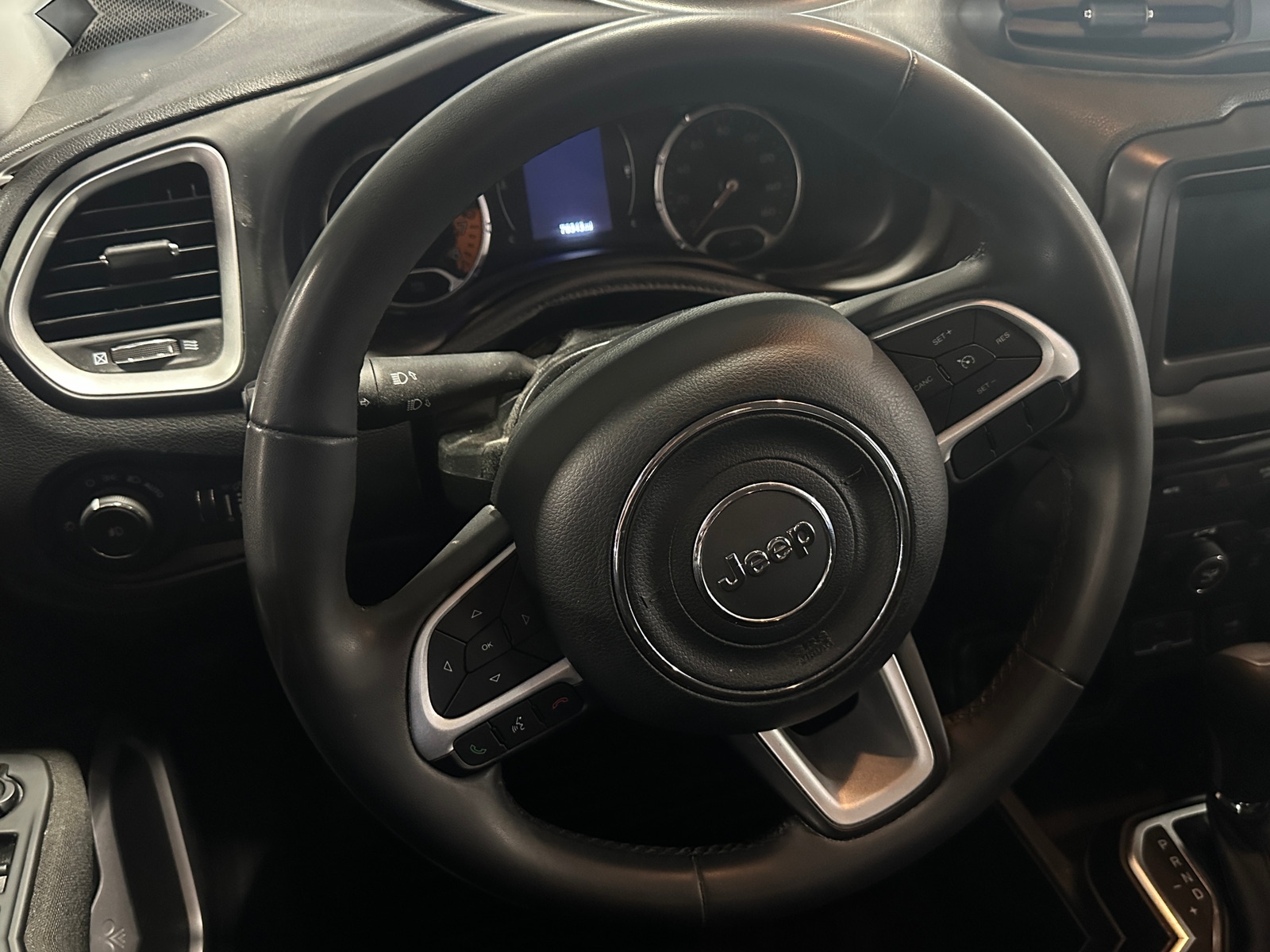 Thumbnail: 2018 Jeep Renegade - 5