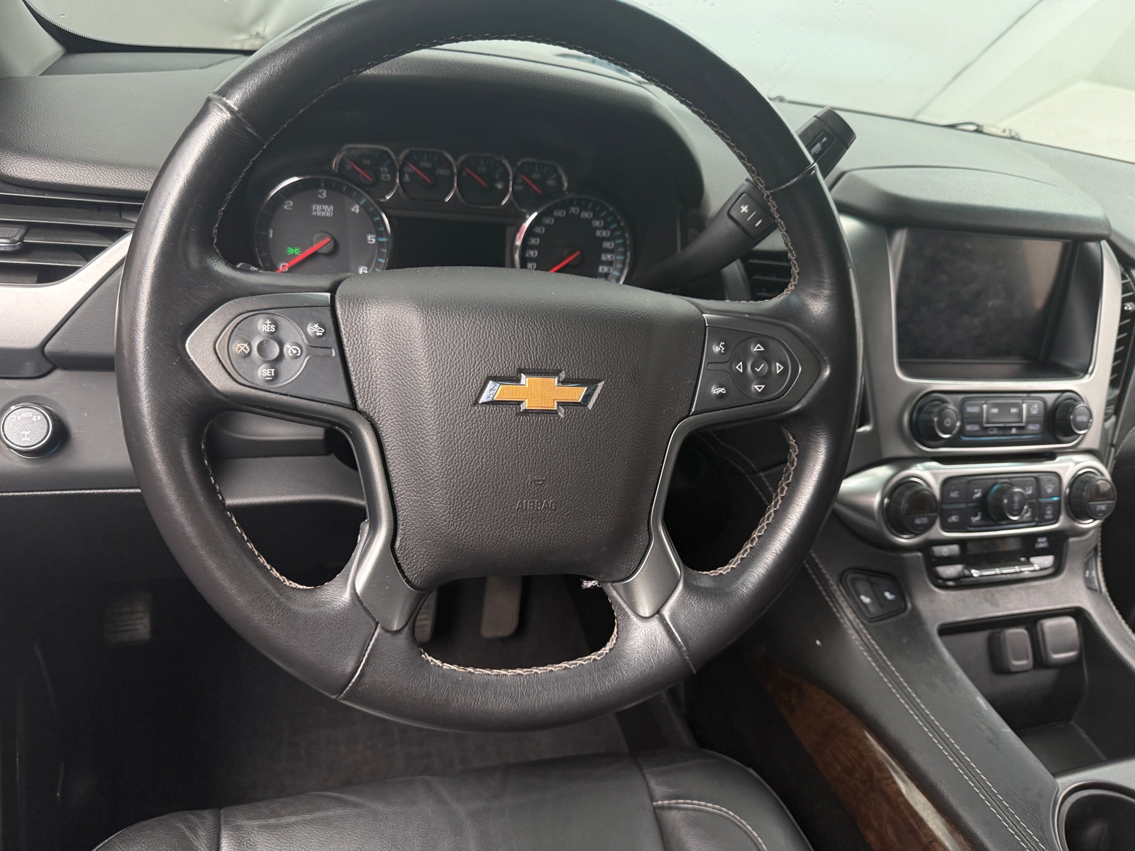 Thumbnail: 2020 Chevrolet Tahoe - 4