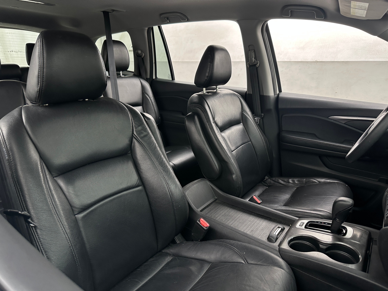 Thumbnail: 2017 Honda Pilot - 2