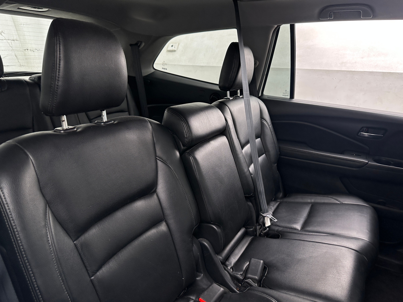 Thumbnail: 2017 Honda Pilot - 6
