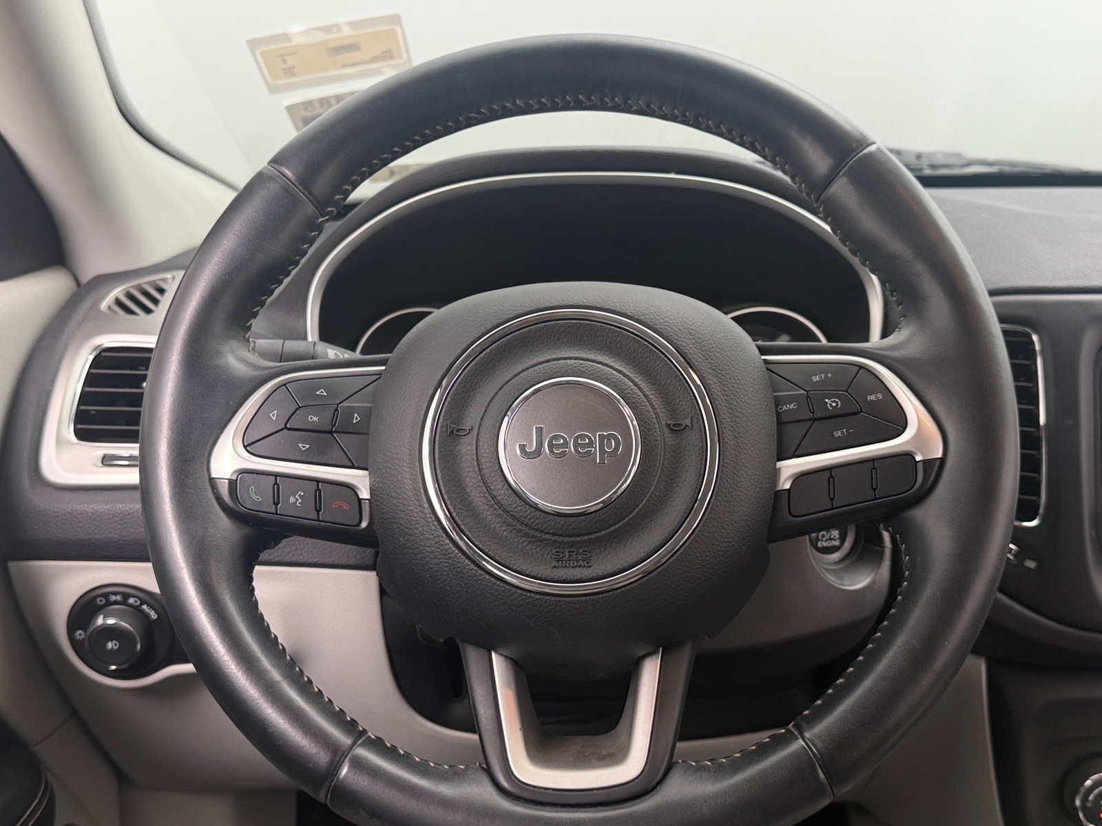 Thumbnail: 2017 Jeep Compass - 5