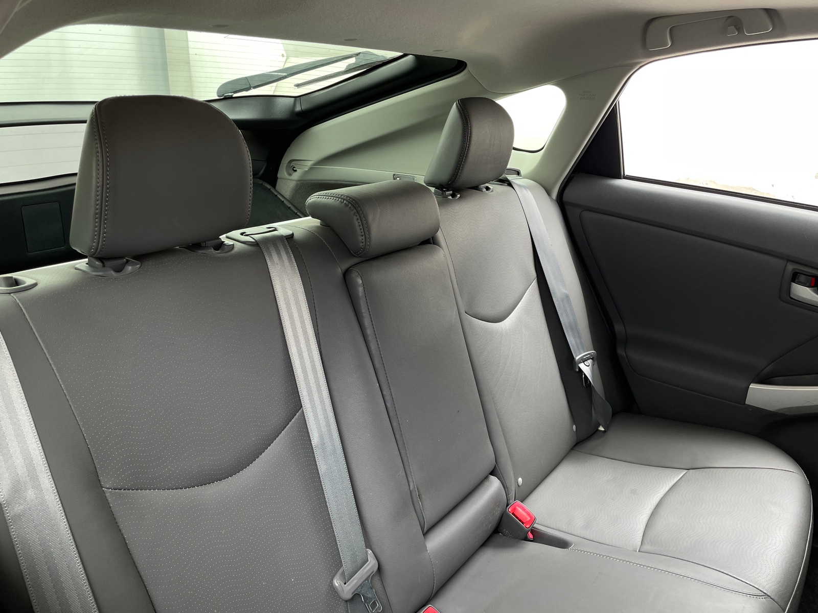 Thumbnail: 2011 Toyota Prius - 6