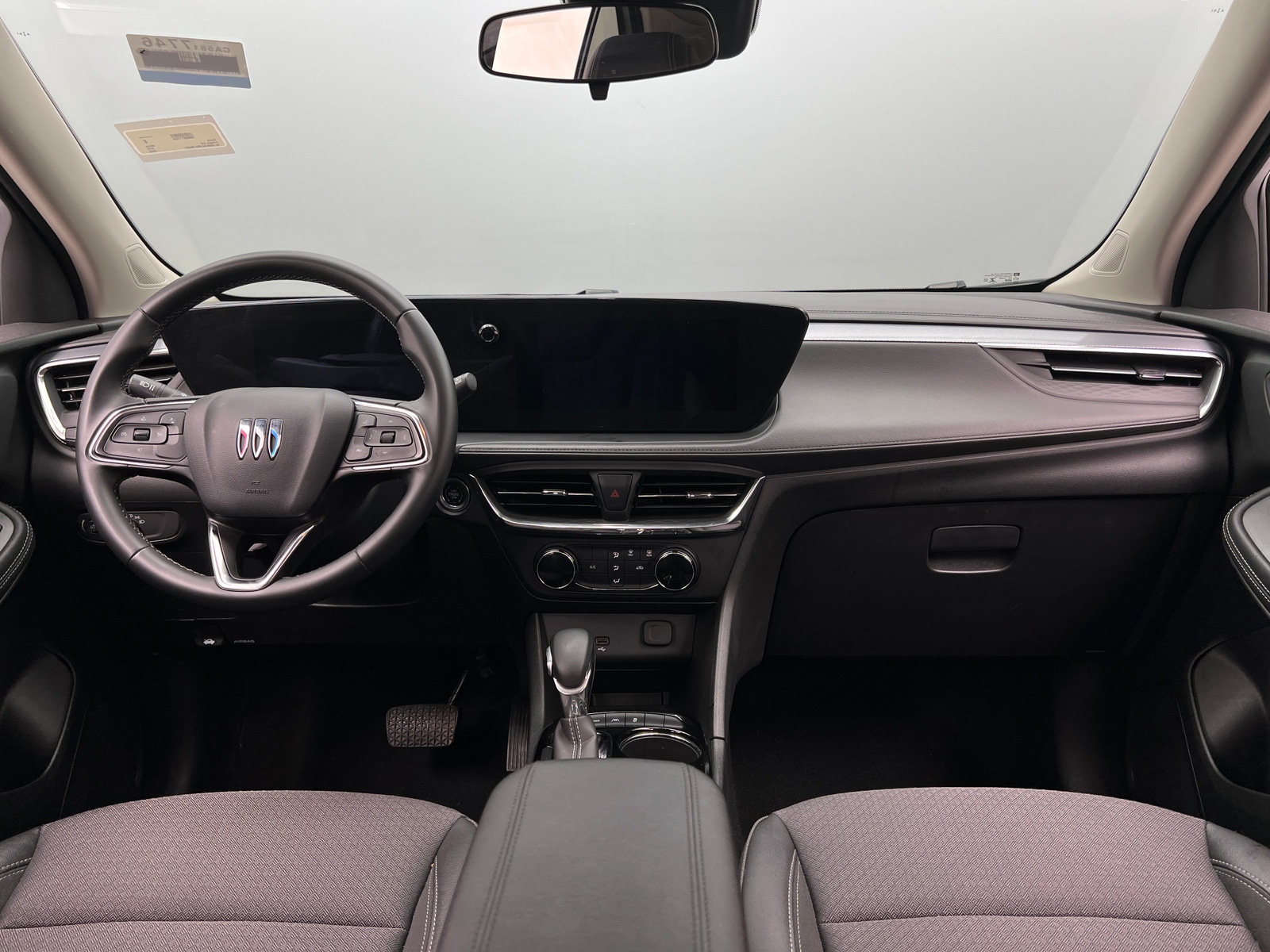 Thumbnail: 2025 Buick Encore GX - 2