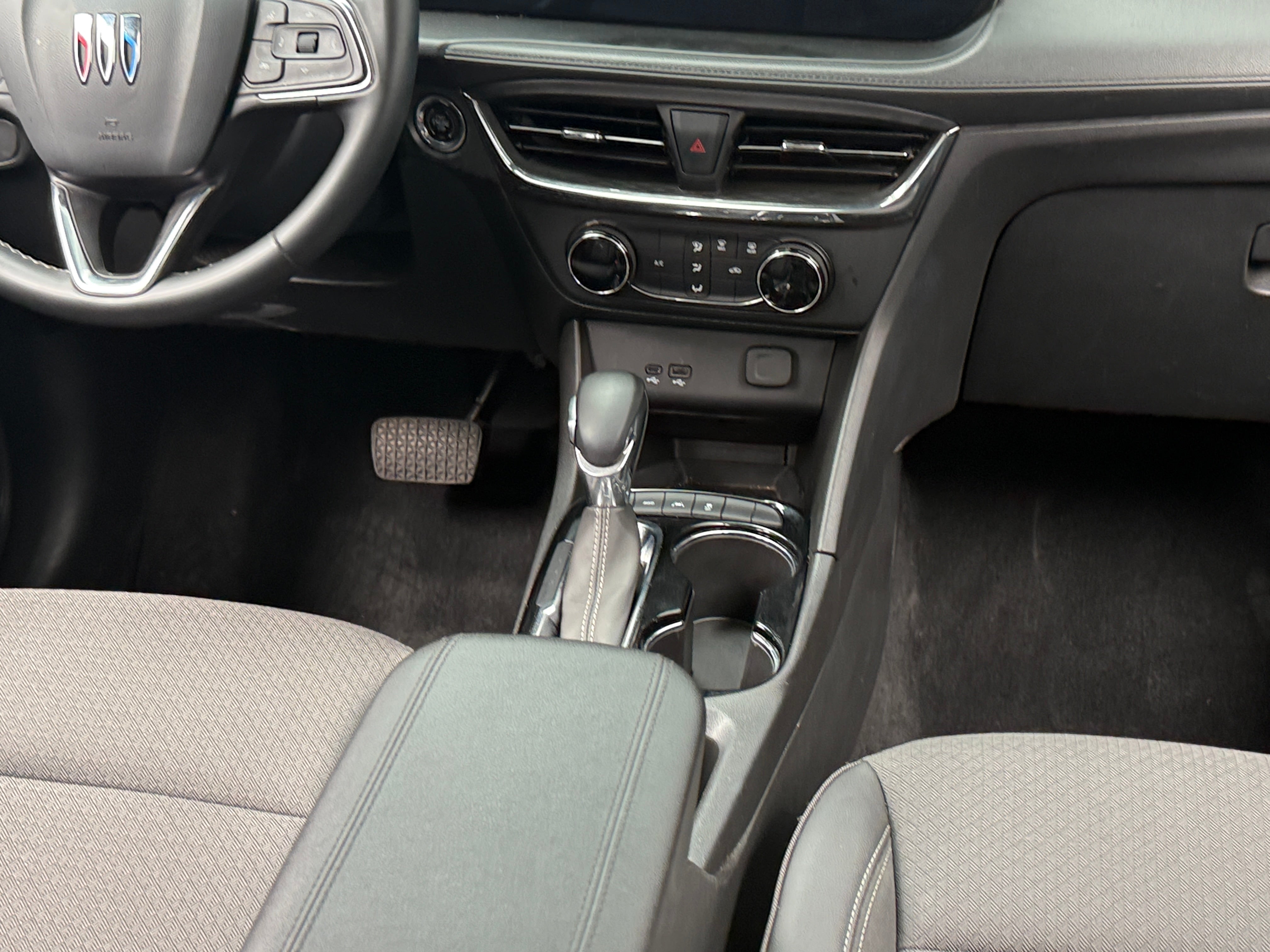 2025 Buick Encore GX Preferred - Photo 6