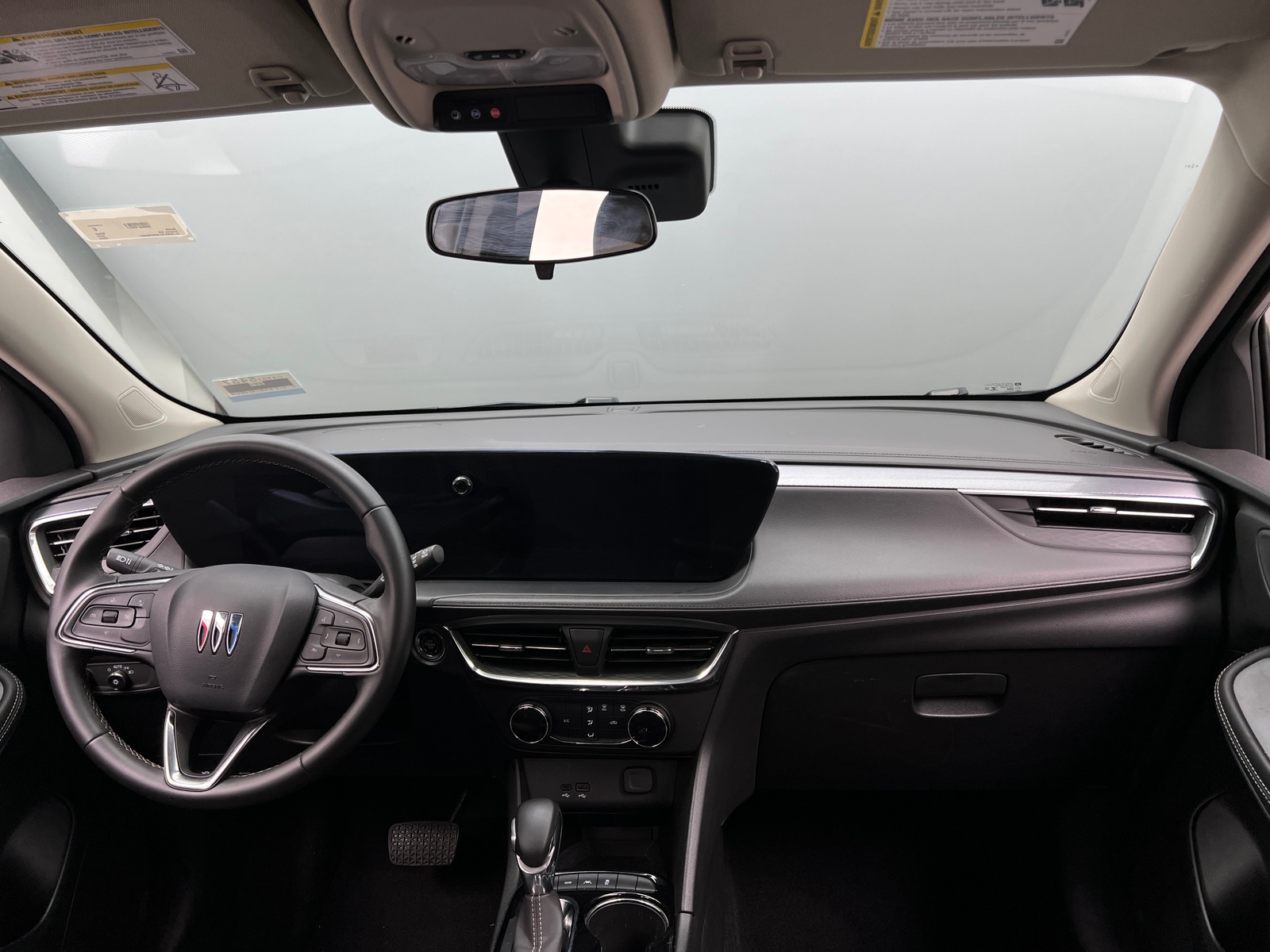 Thumbnail: 2025 Buick Encore GX - 2