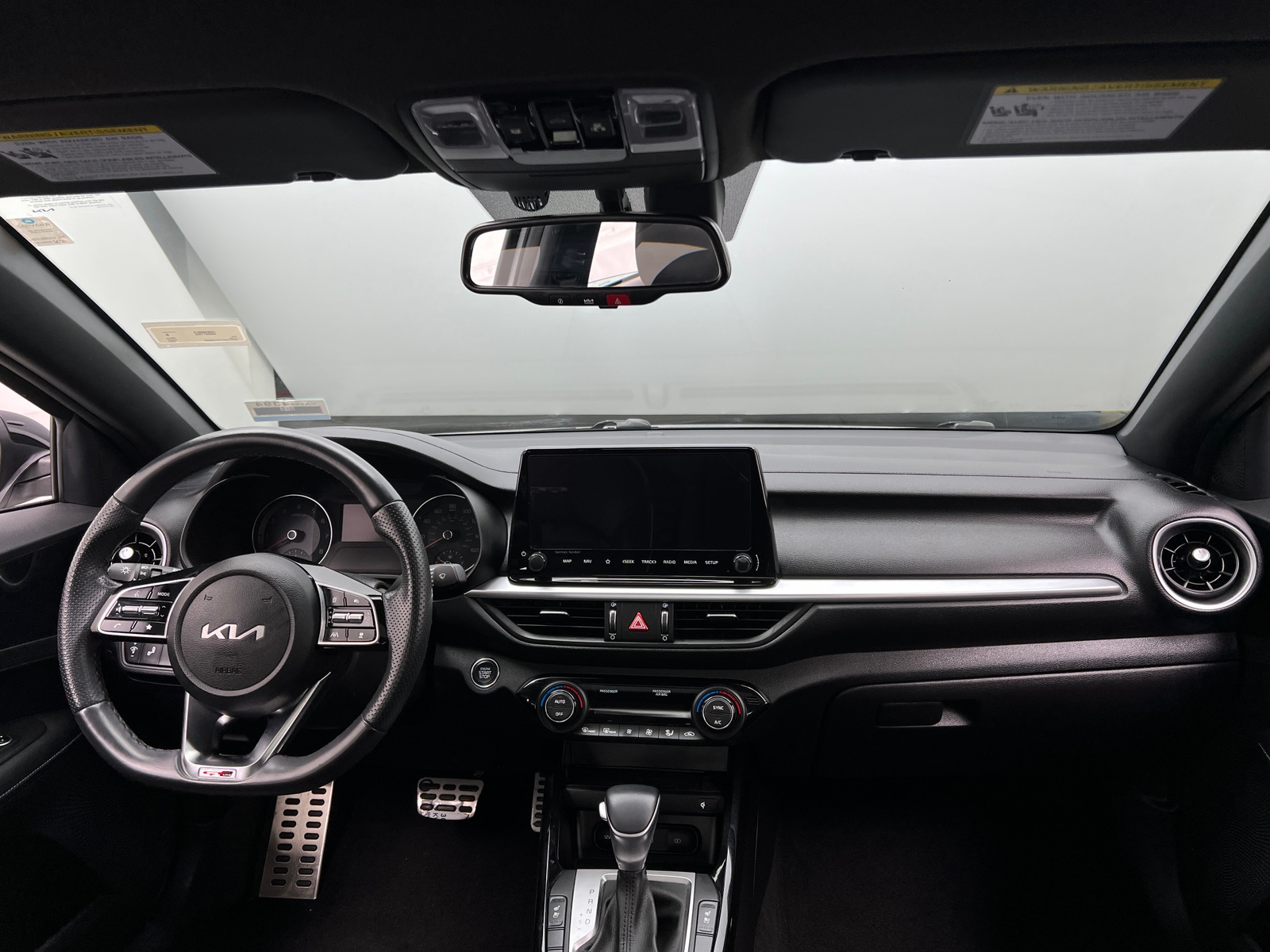 Thumbnail: 2023 Kia Forte - 2