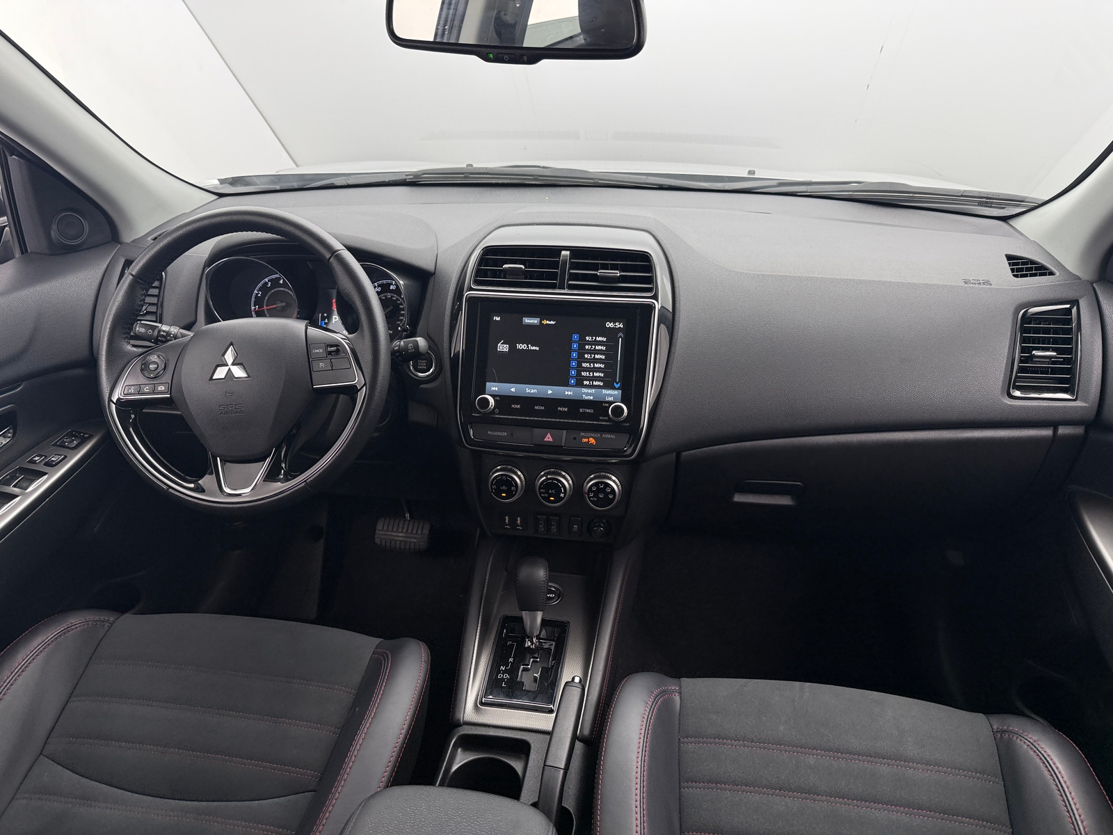 Thumbnail: 2025 Mitsubishi Outlander Sport - 2
