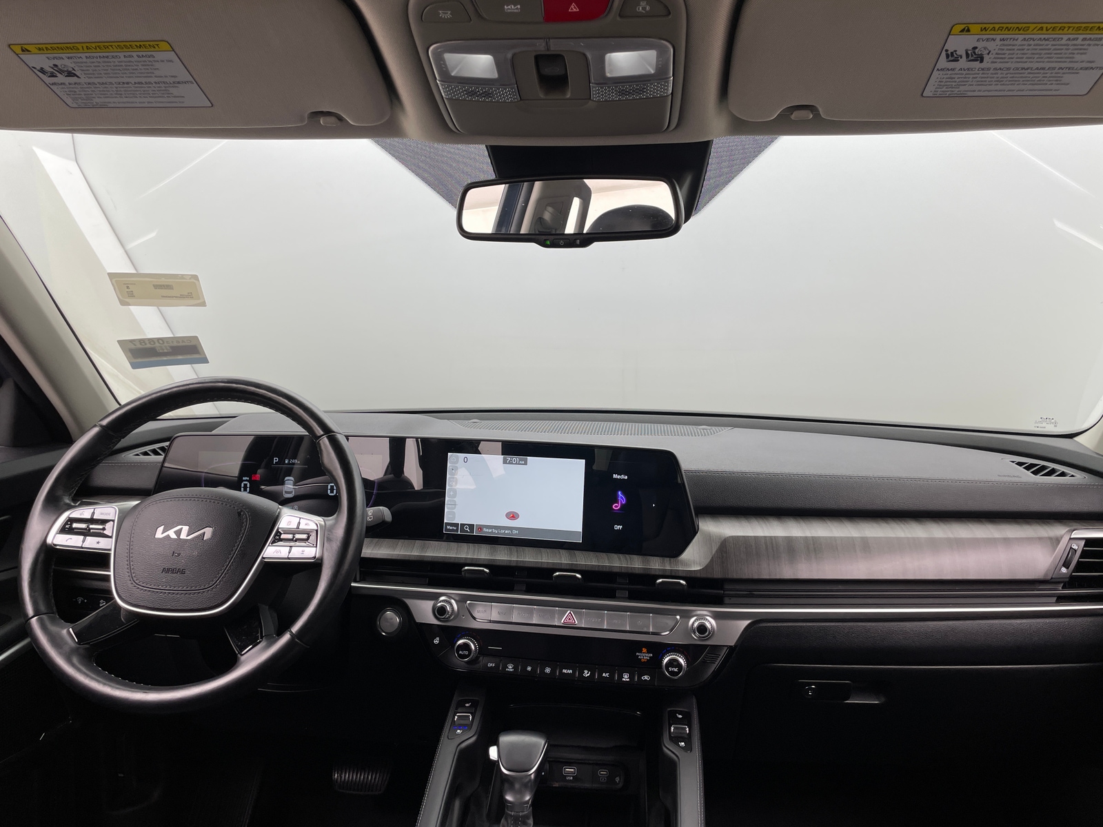 Thumbnail: 2023 Kia Telluride - 2