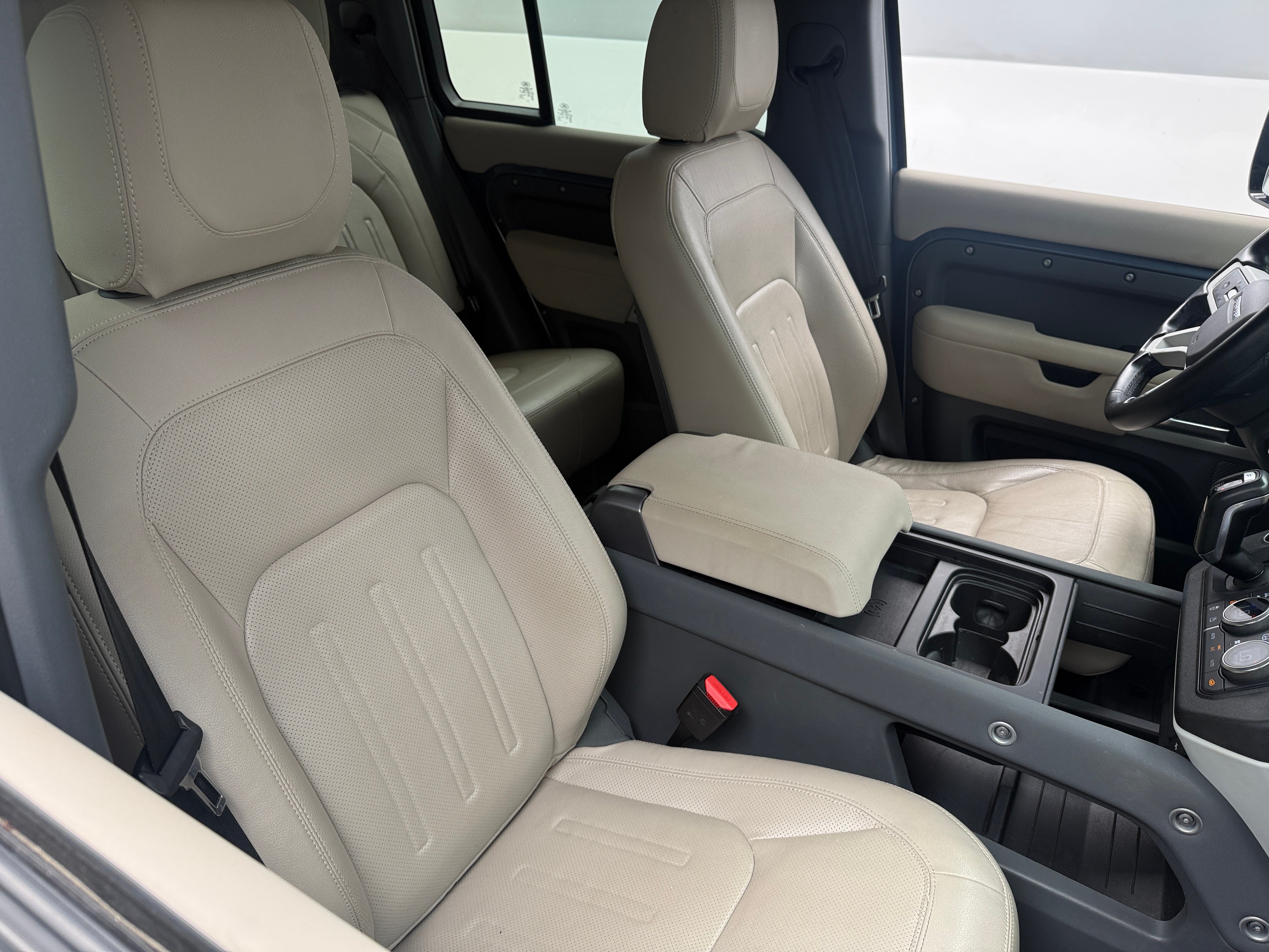 2022 Land Rover Defender