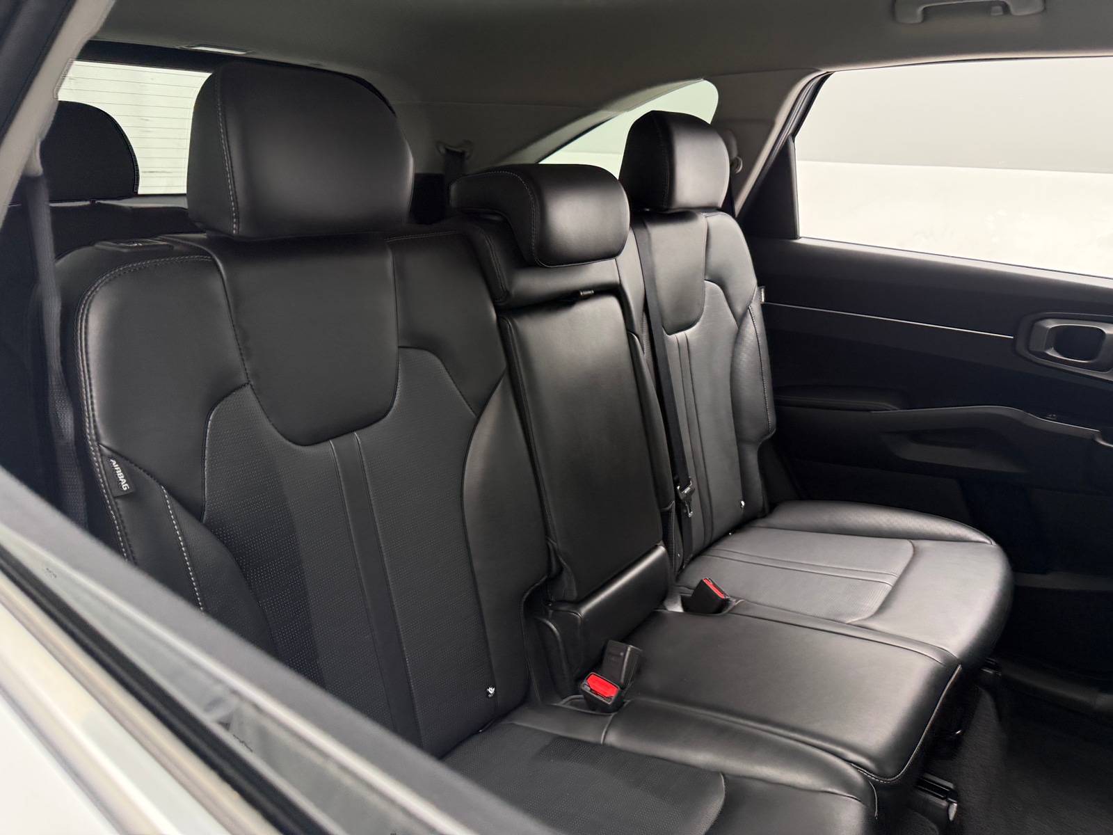 Thumbnail: 2024 Kia Sorento - 5