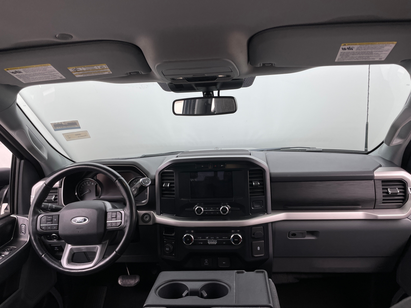 Thumbnail: 2022 Ford Econoline - 3