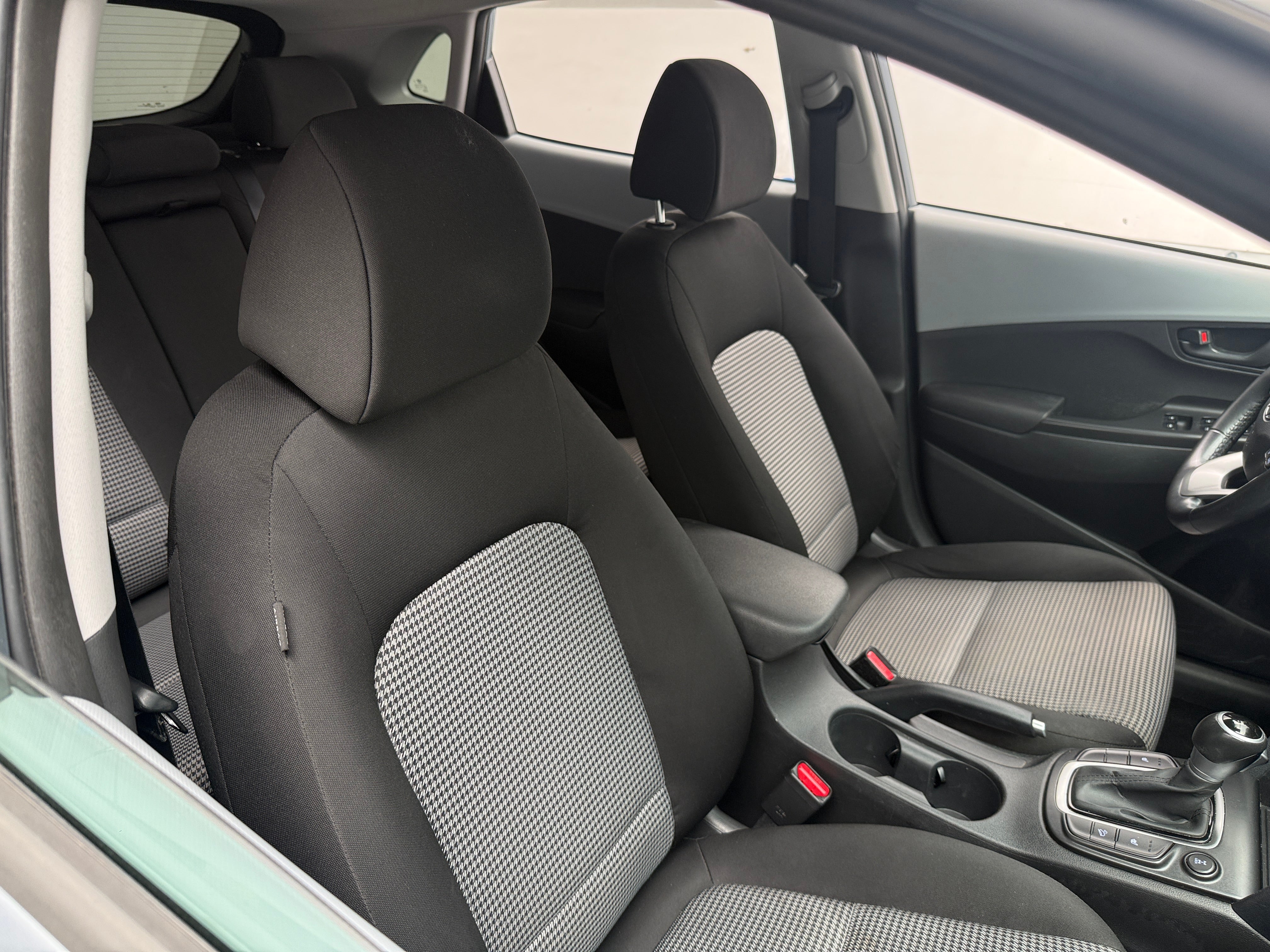 2019 Hyundai Kona SEL - Photo 6