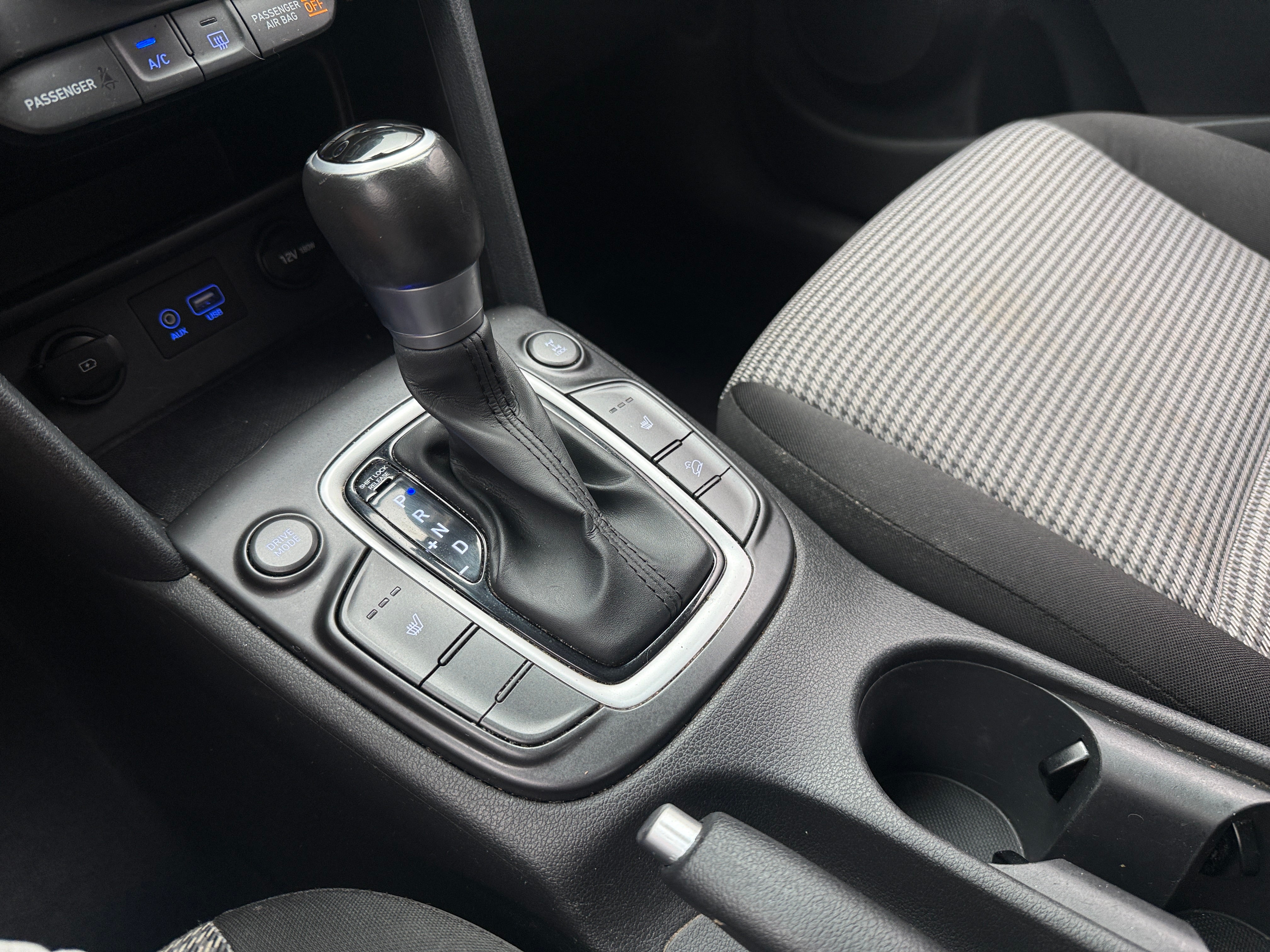2019 Hyundai Kona SEL - Photo 4