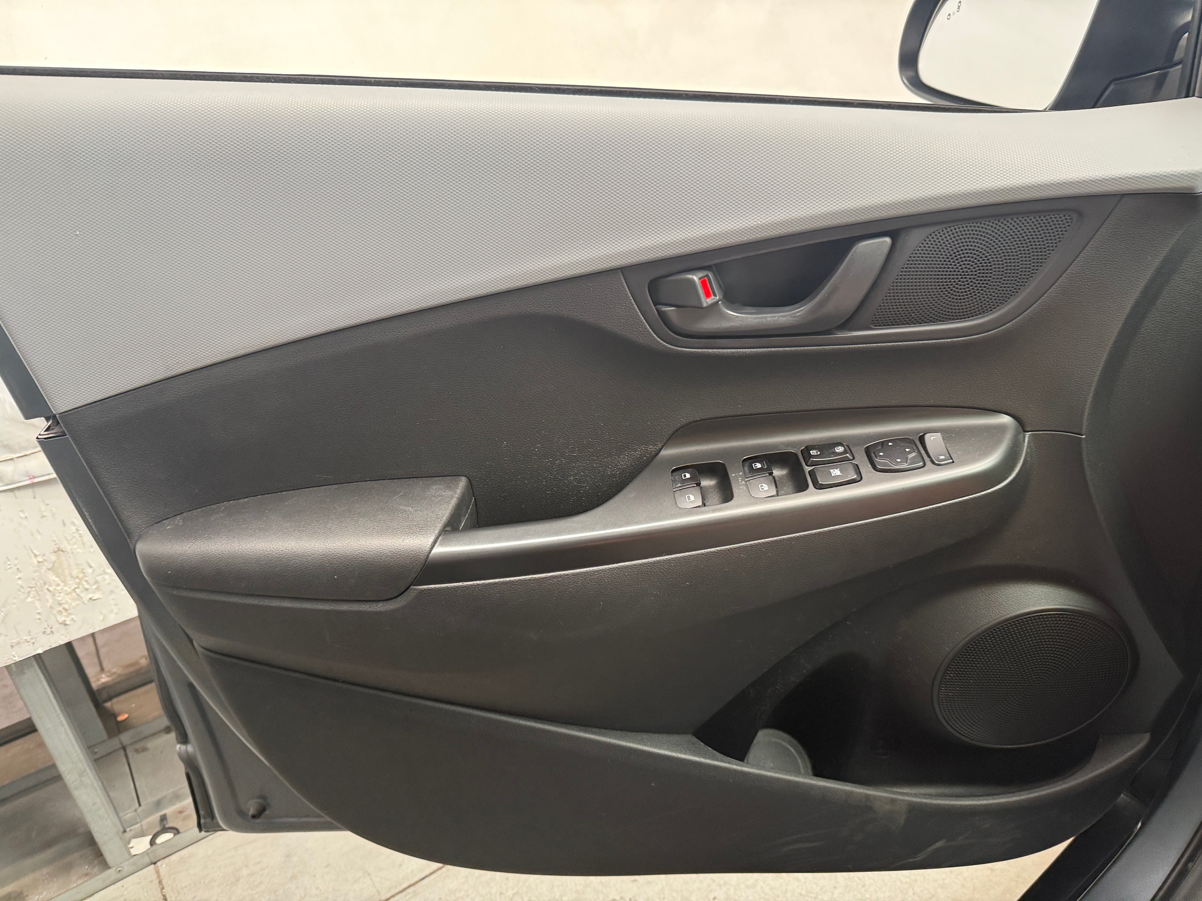 2019 Hyundai Kona SEL - Photo 7