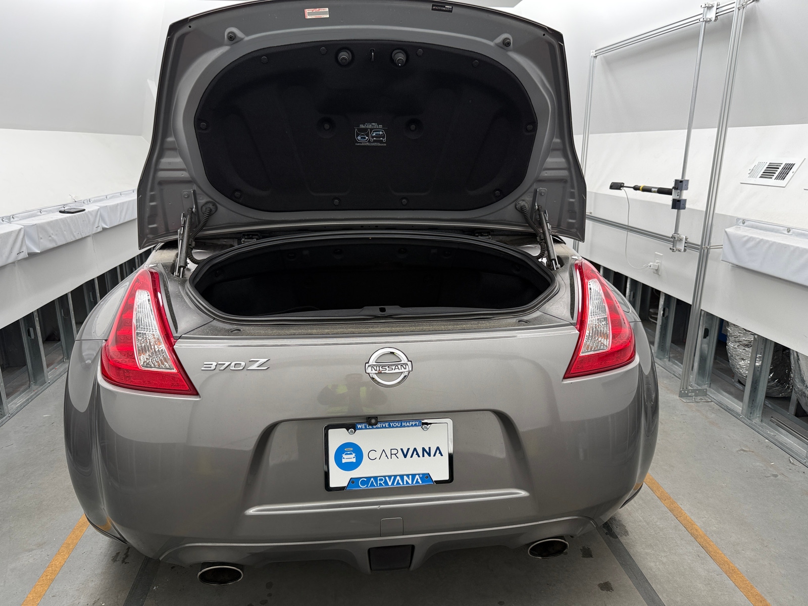 Thumbnail: 2010 Nissan Z - 6