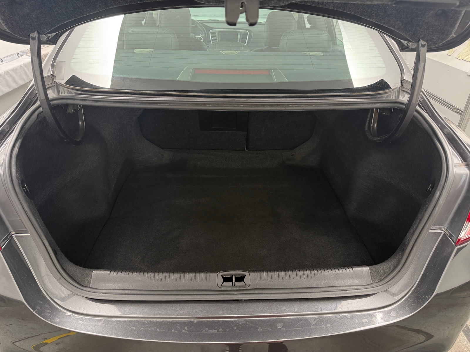 Thumbnail: 2015 Chrysler 200 - 6