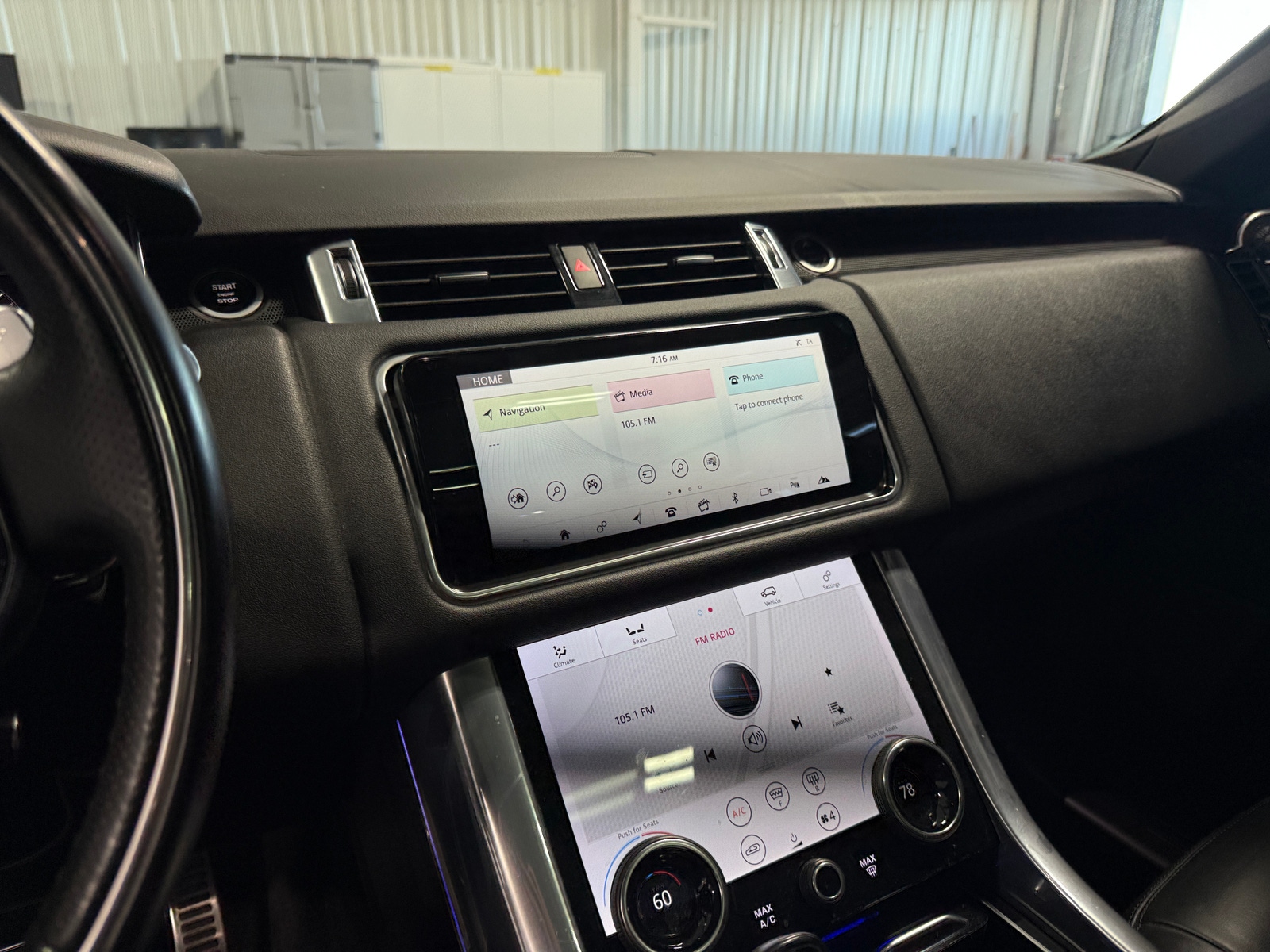 Thumbnail: 2022 Land Rover Range Rover Sport - 3