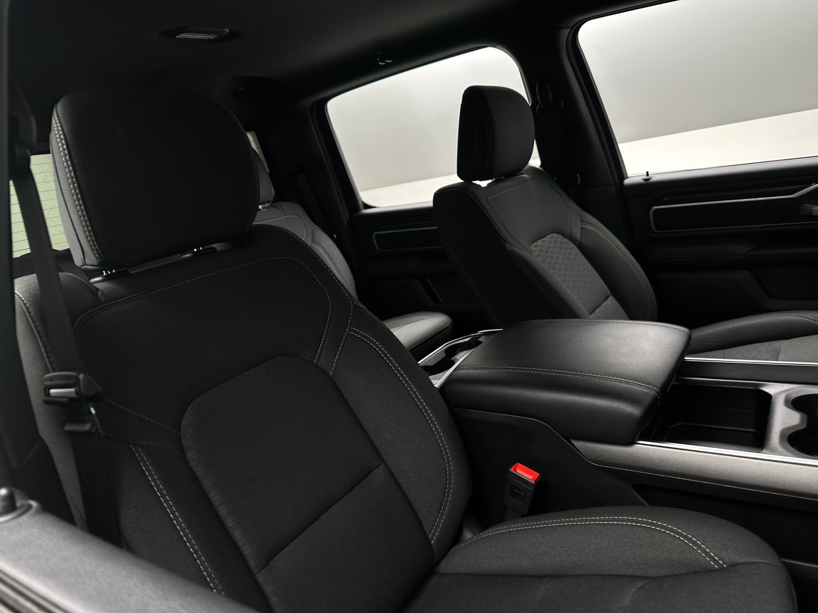 Thumbnail: 2025 RAM 1500 - 2