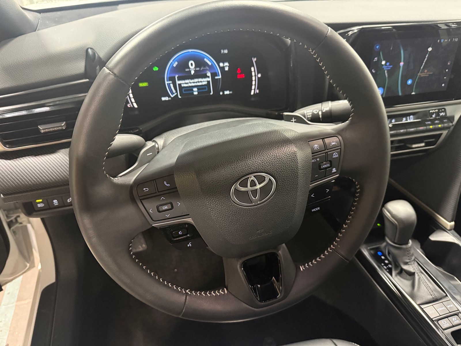 Thumbnail: 2025 Toyota Camry - 5