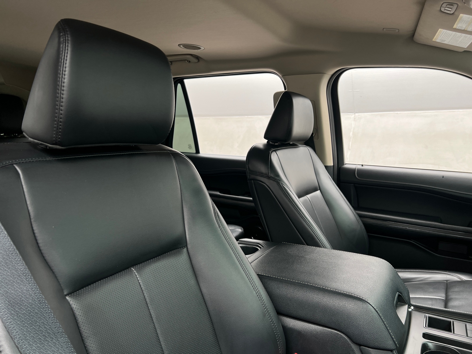 Thumbnail: 2022 Ford Expedition - 2