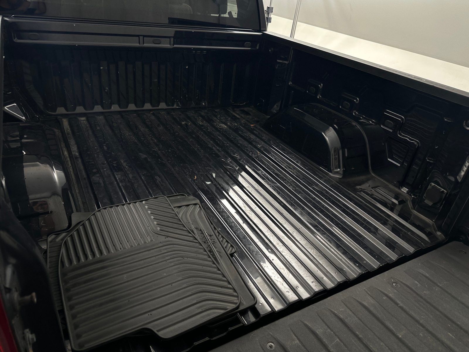 Thumbnail: 2023 Chevrolet Silverado 1500 - 7