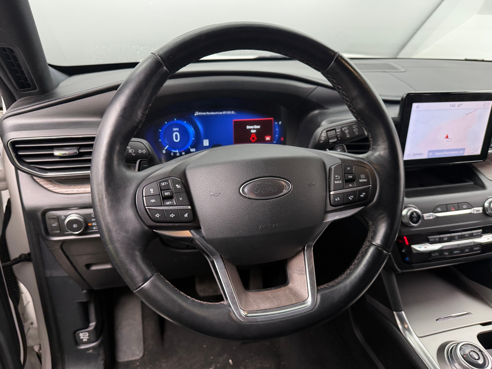 Thumbnail: 2020 Ford Explorer - 4
