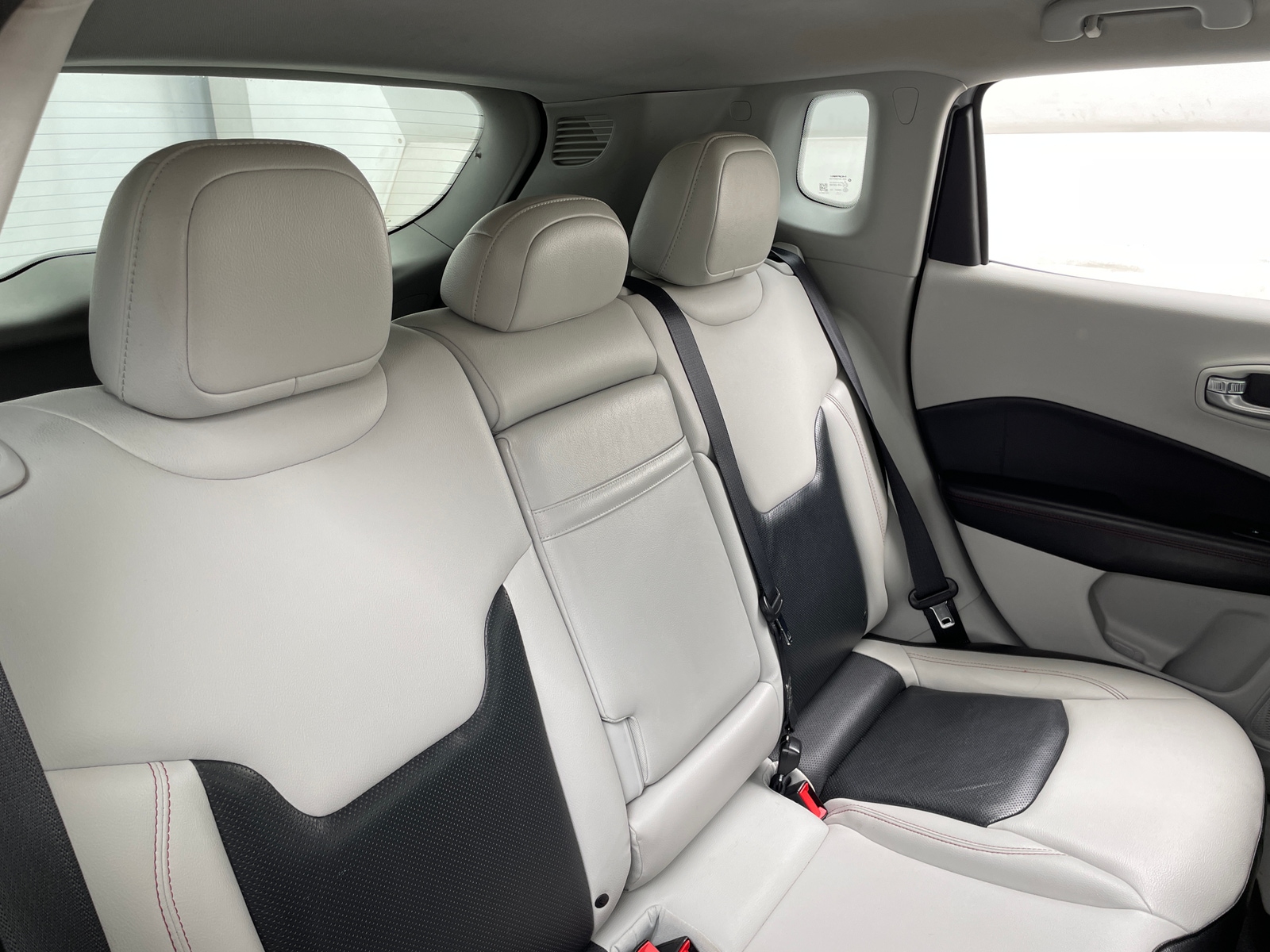 Thumbnail: 2018 Jeep Compass - 5