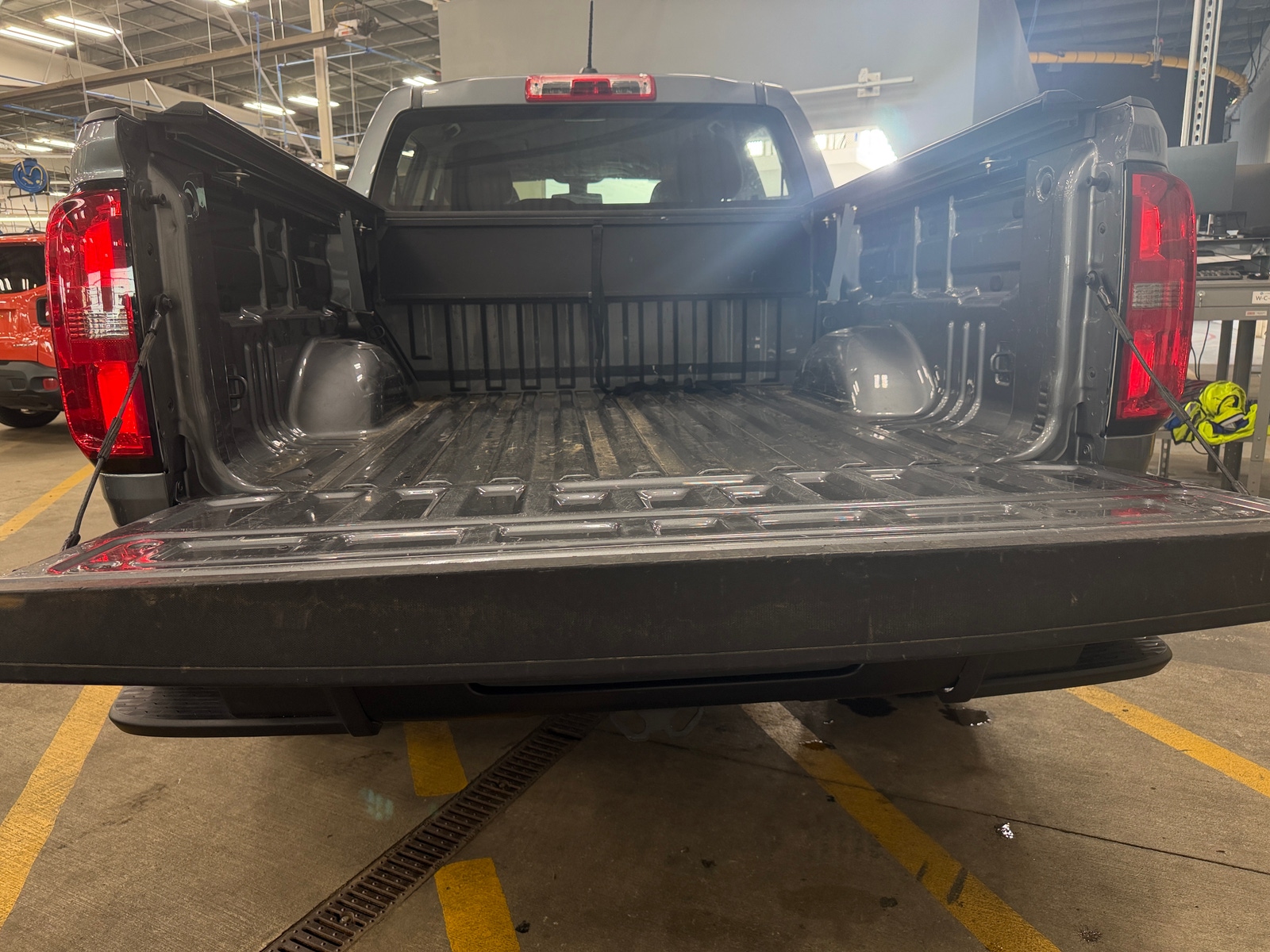 Thumbnail: 2020 Chevrolet Colorado - 7