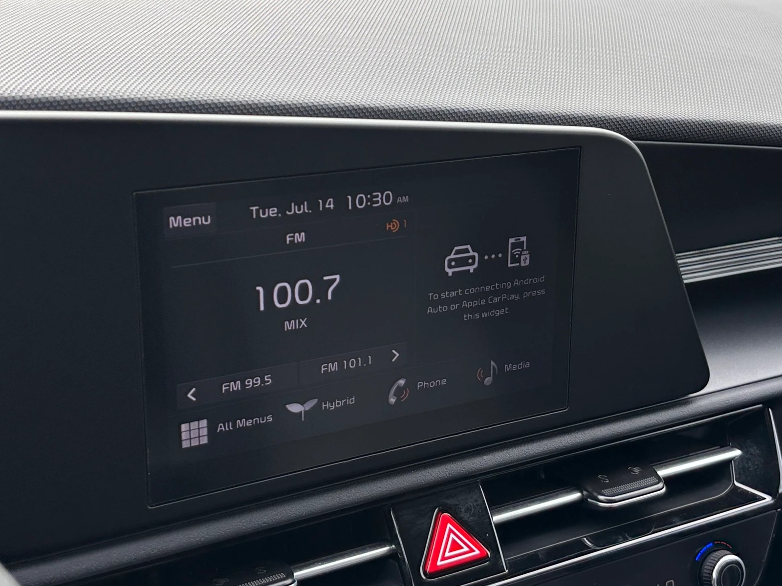 Thumbnail: 2026 Kia Niro - 4