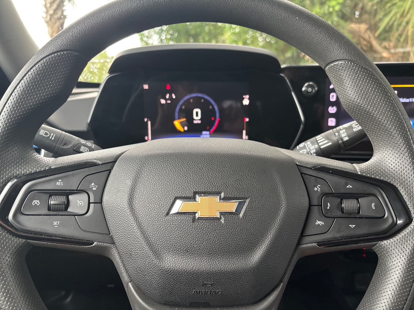 Thumbnail: 2025 Chevrolet Trax - 5