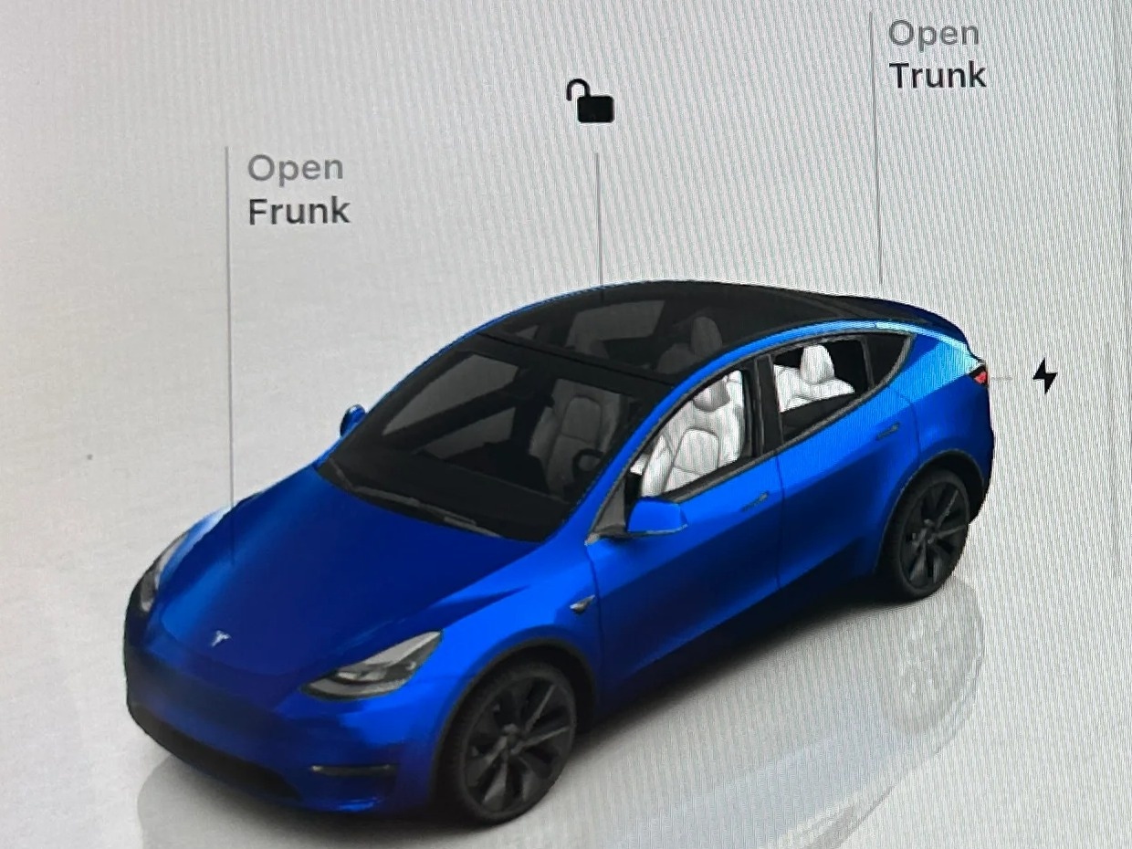 Thumbnail: 2024 Tesla Model Y - 3