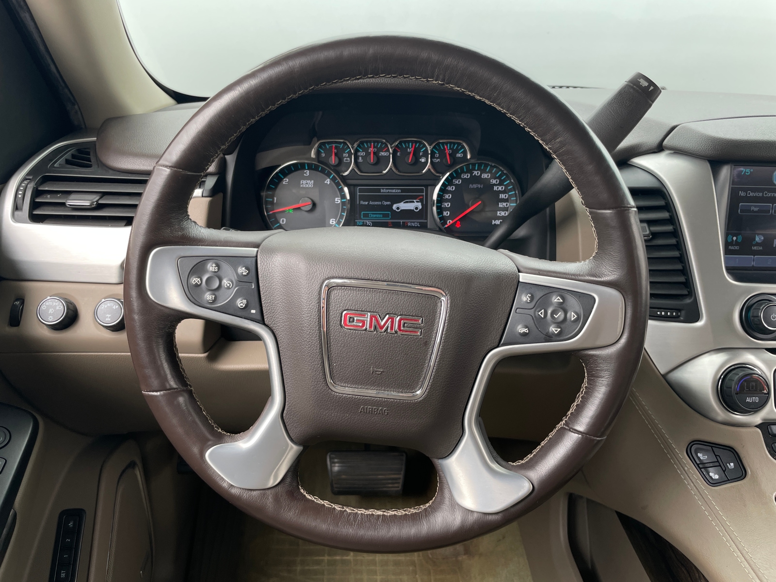 Thumbnail: 2018 GMC Yukon - 4