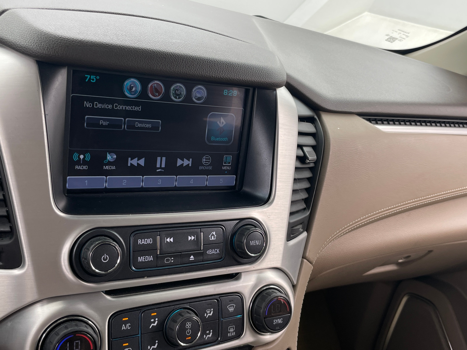 Thumbnail: 2018 GMC Yukon - 3