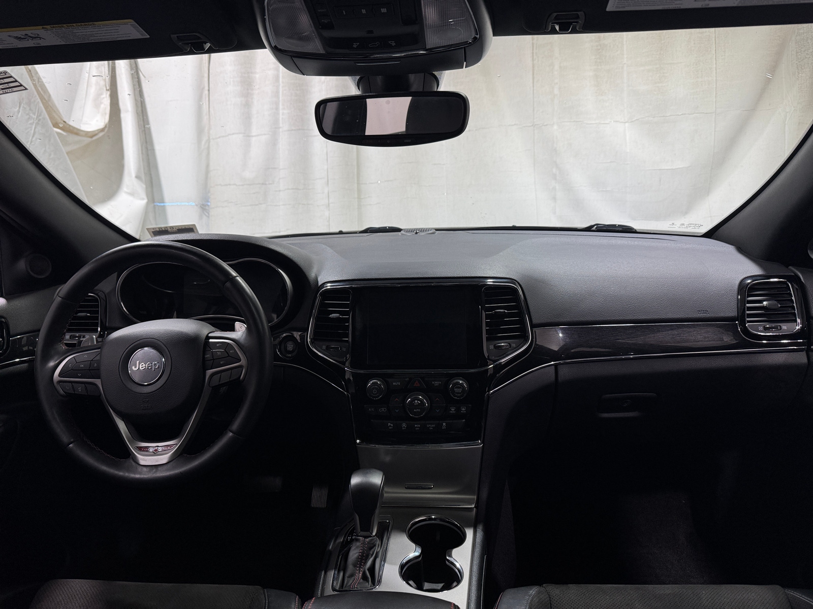 Thumbnail: 2019 Jeep Grand Cherokee - 2