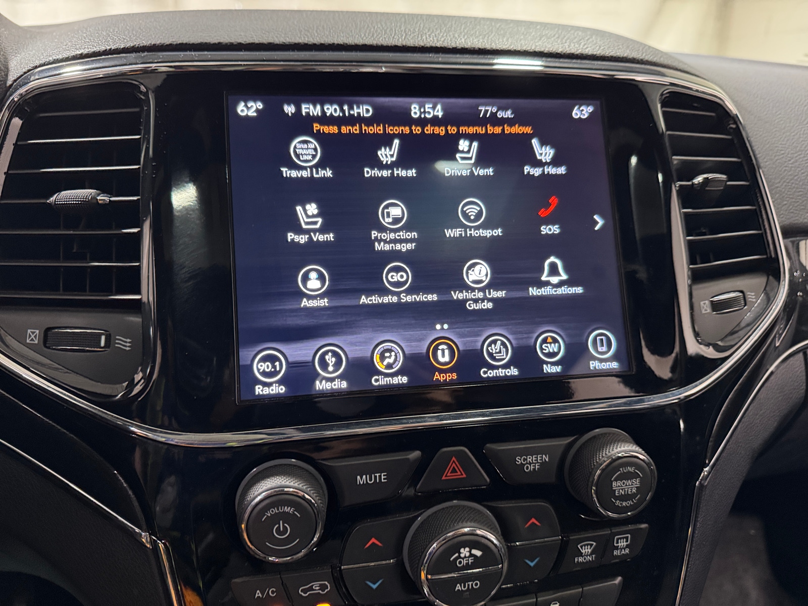 Thumbnail: 2019 Jeep Grand Cherokee - 3