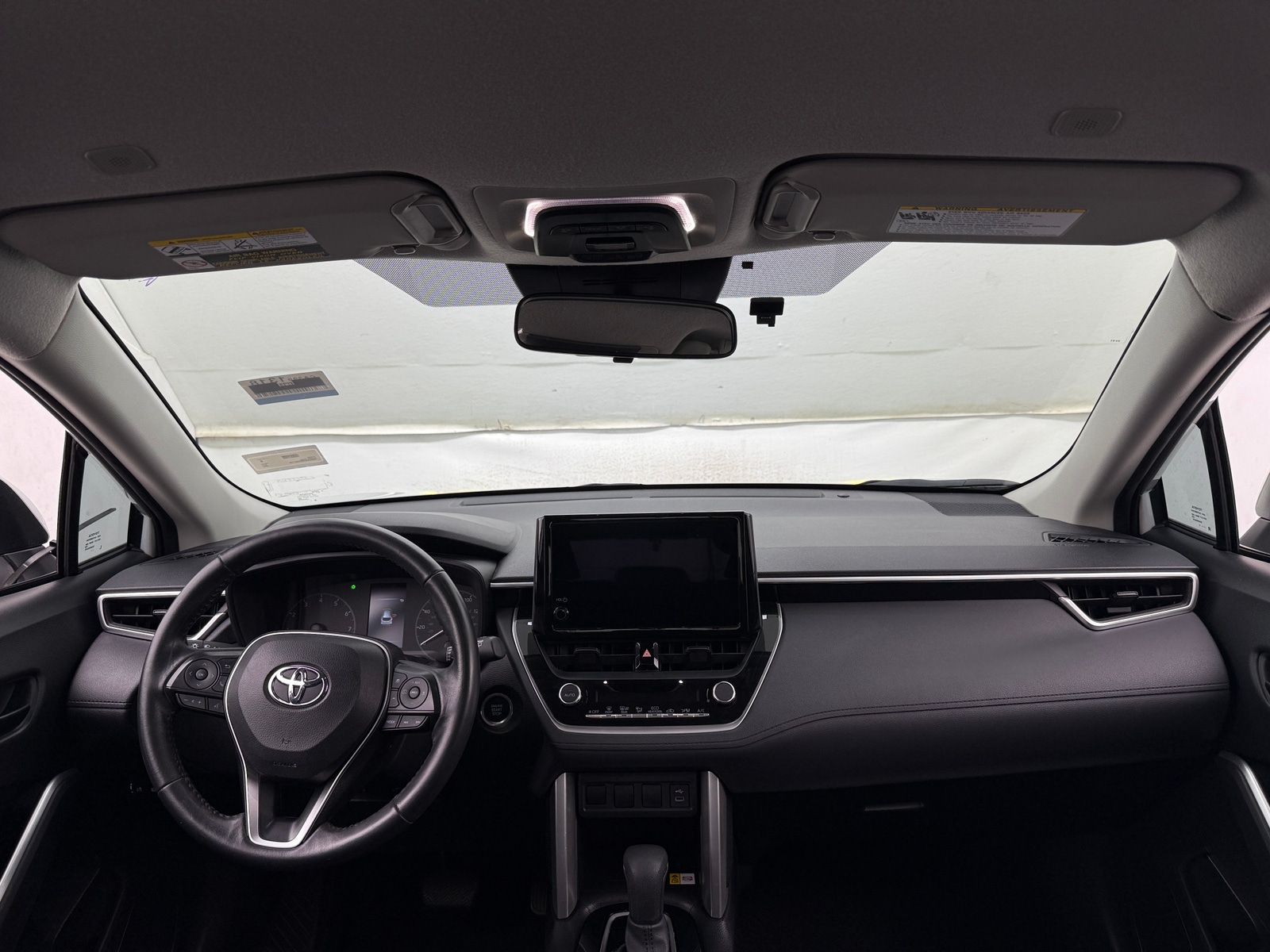 Thumbnail: 2023 Toyota Corolla Cross - 3