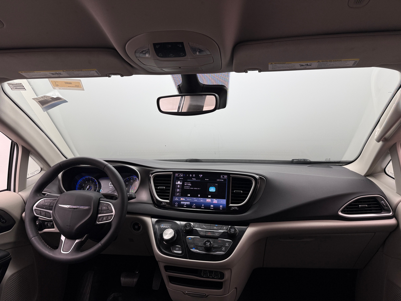 Thumbnail: 2024 Chrysler Pacifica - 2