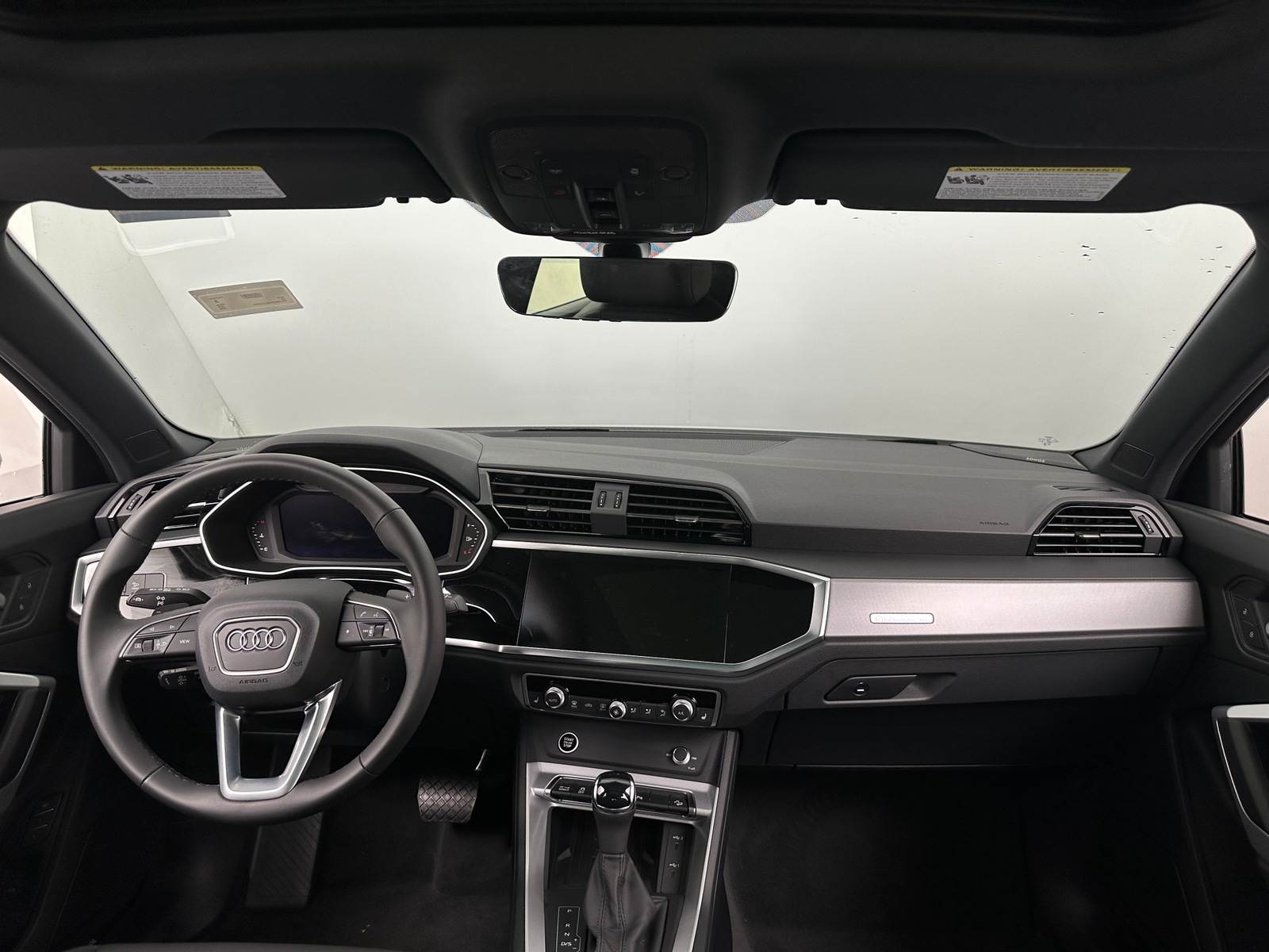 Thumbnail: 2025 Audi Q3 - 2