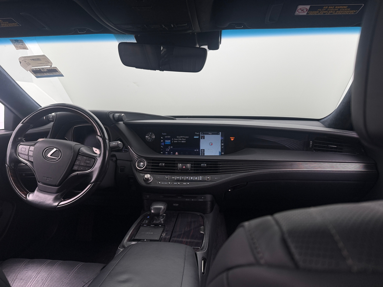 Thumbnail: 2018 Lexus LS - 3