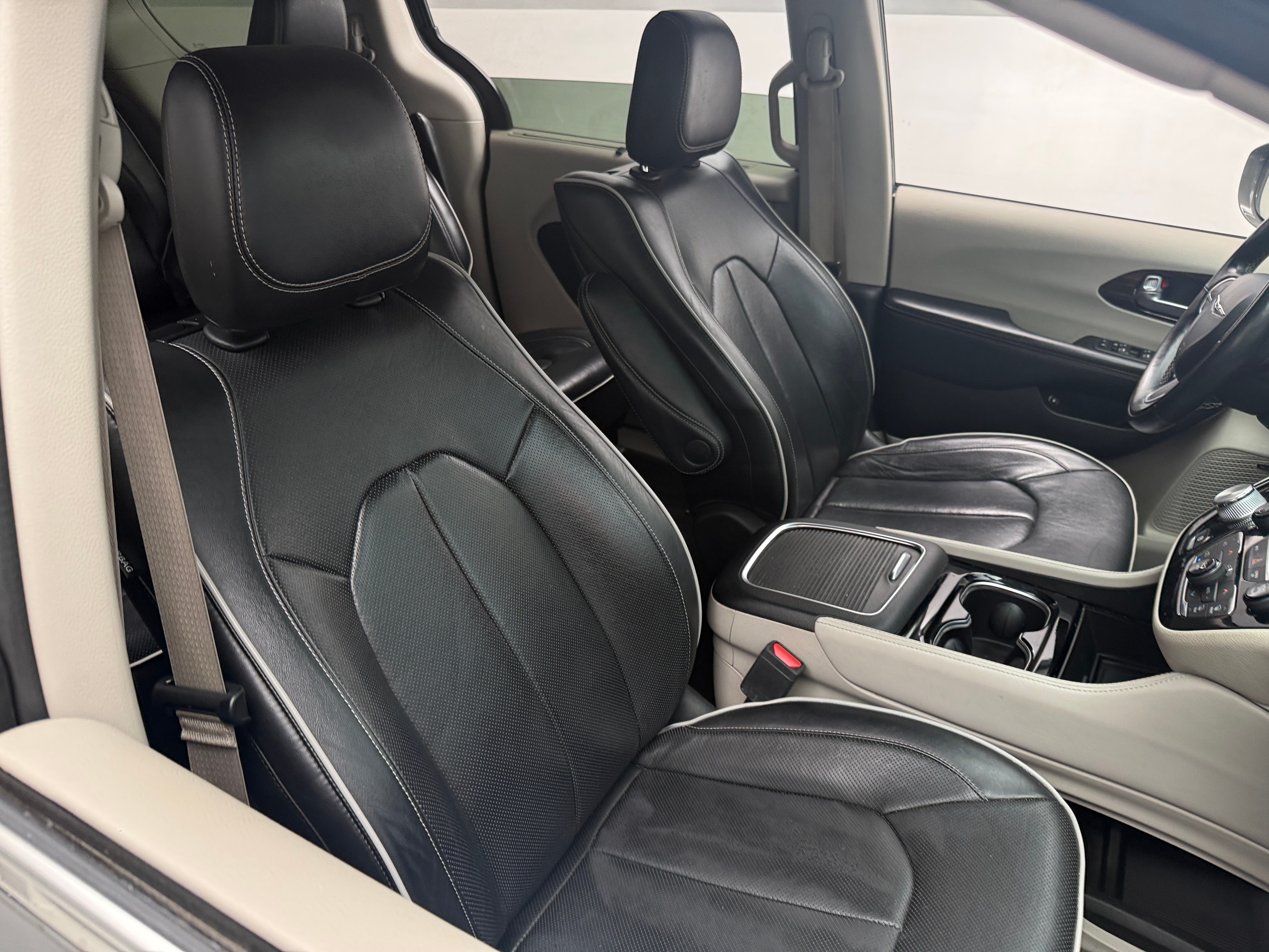2022 Chrysler Pacifica