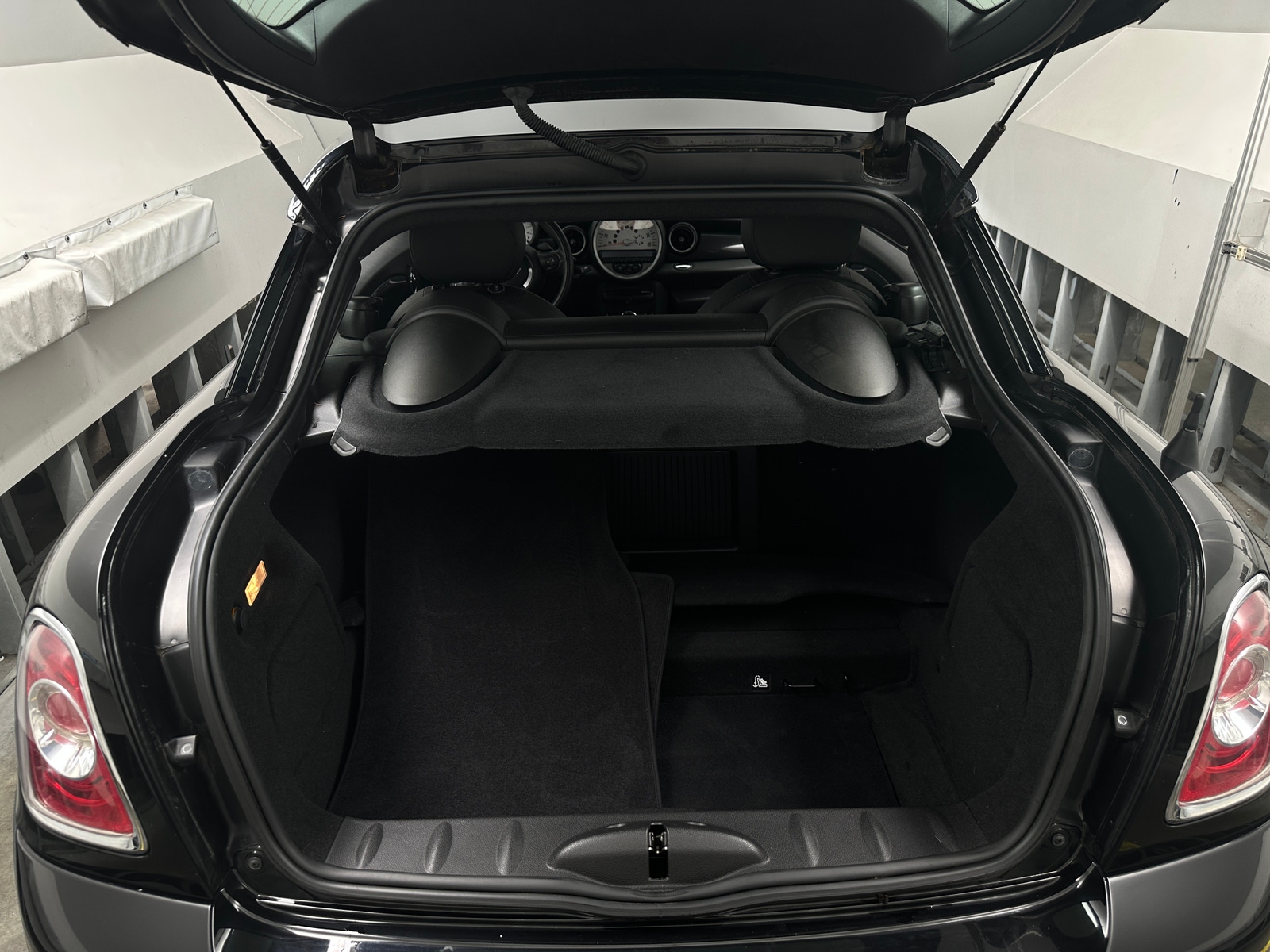 Thumbnail: 2014 MINI Cooper Coupe - 5