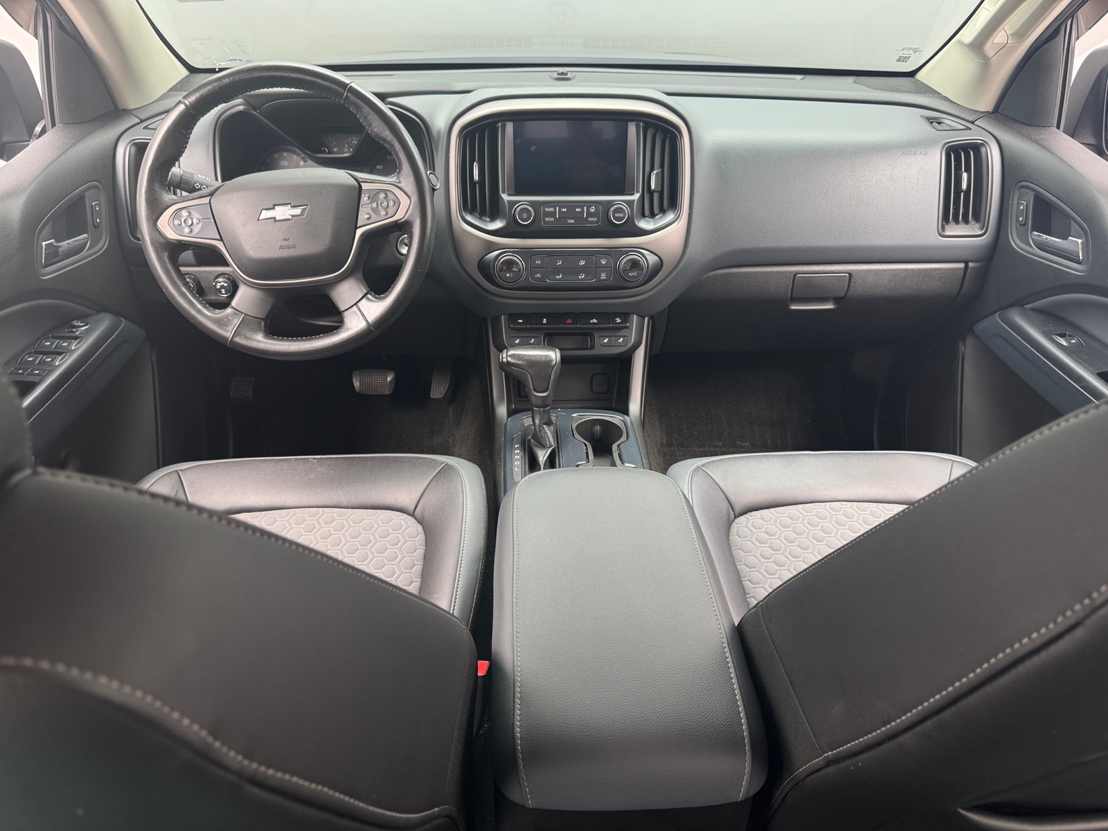 Thumbnail: 2018 Chevrolet Colorado - 3