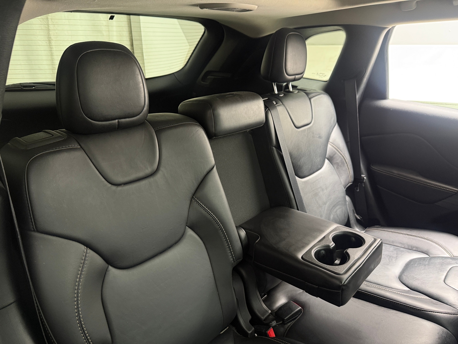 Thumbnail: 2016 Jeep Cherokee - 5