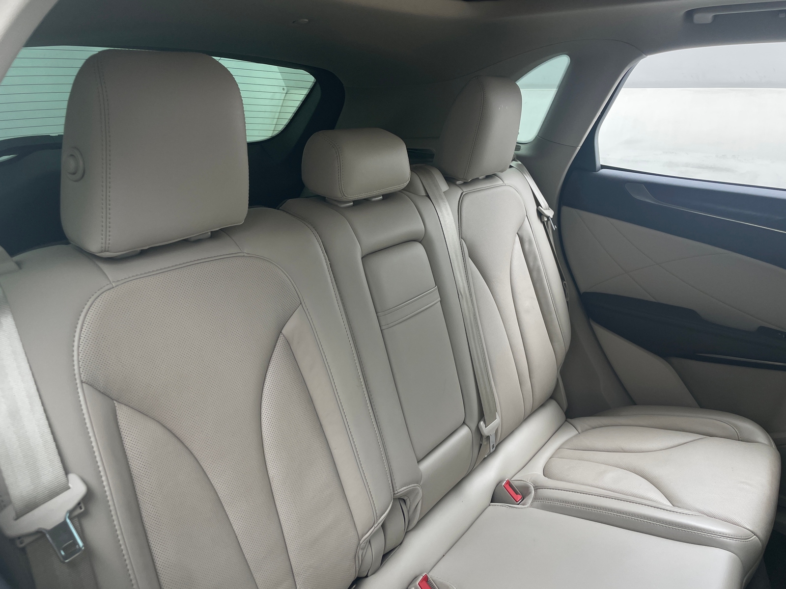 Thumbnail: 2017 Lincoln MKC - 5