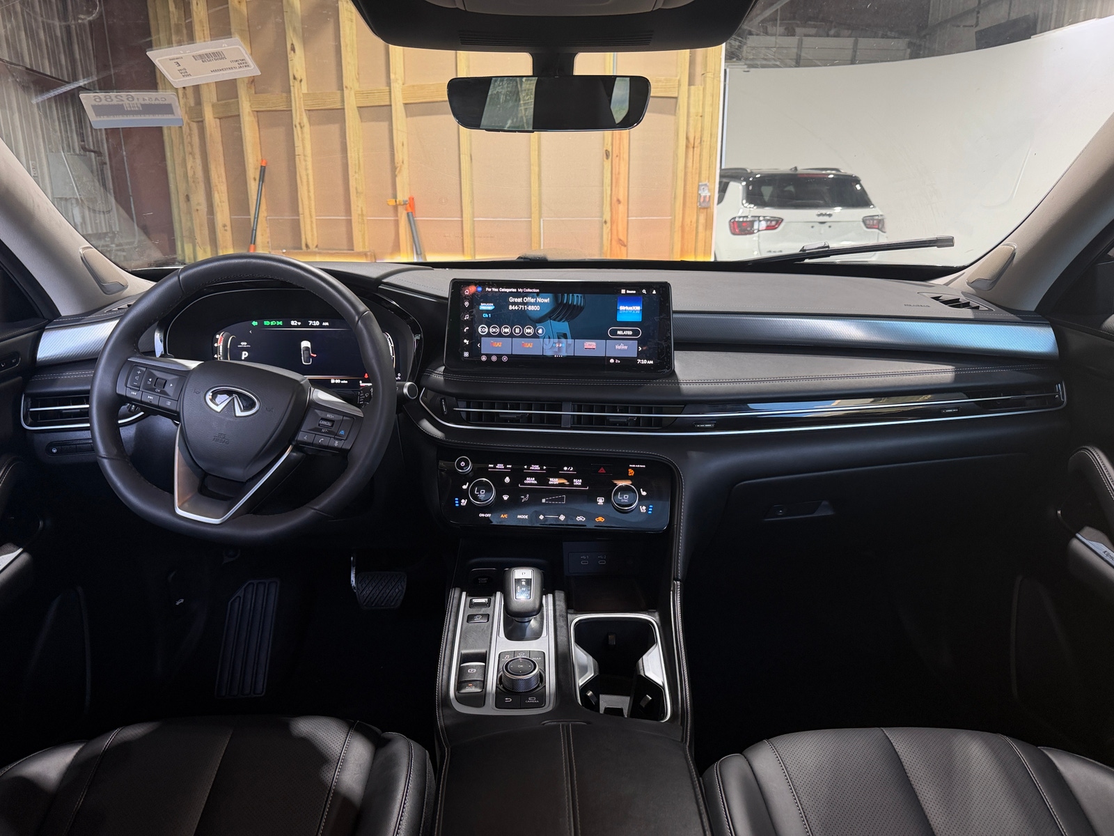 Thumbnail: 2026 INFINITI QX60 - 2
