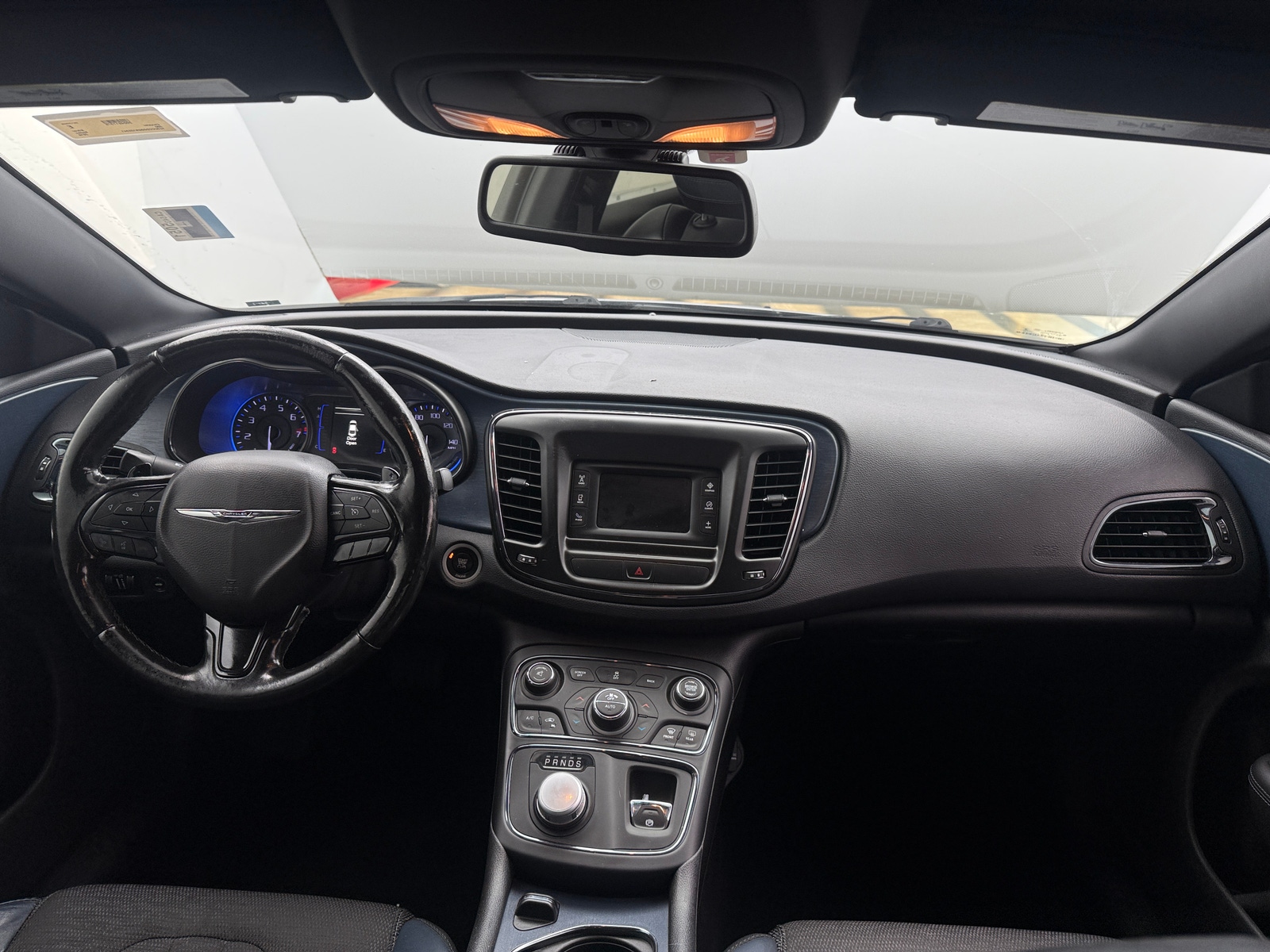 Thumbnail: 2016 Chrysler 200 - 3