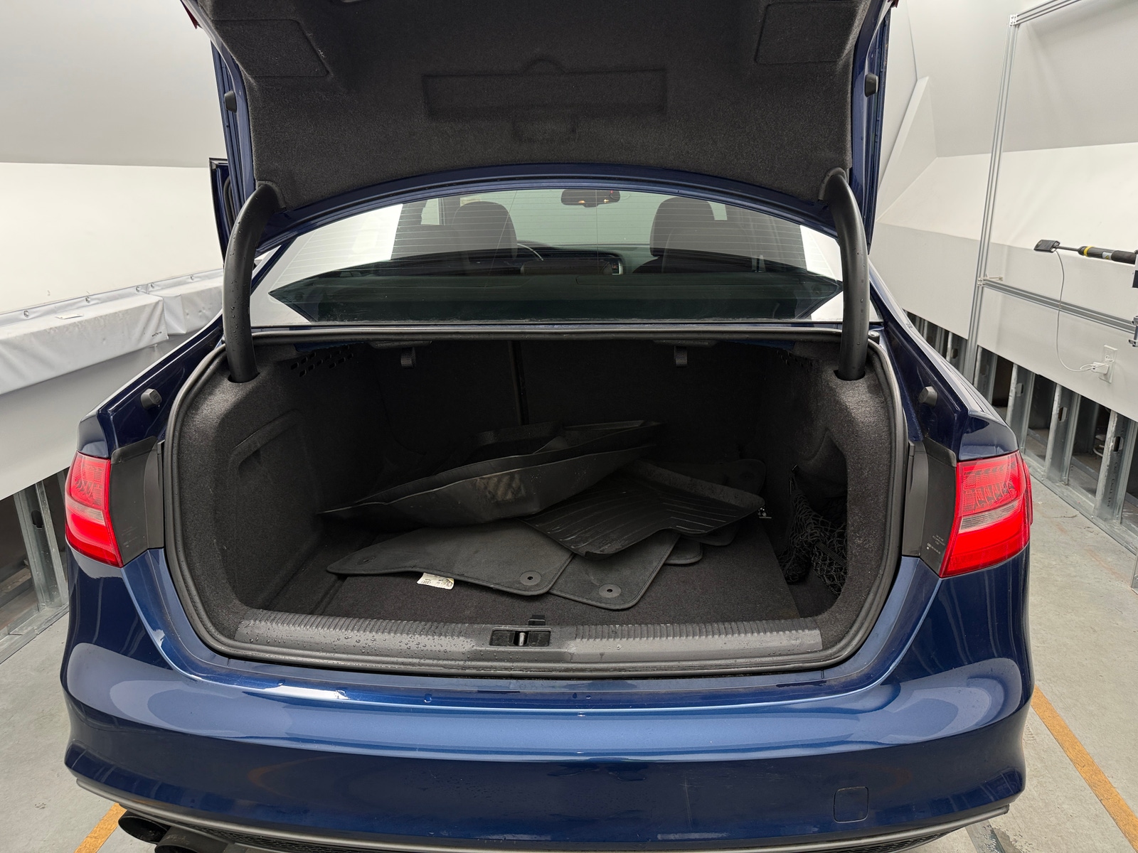 Thumbnail: 2014 Audi A4 - 6