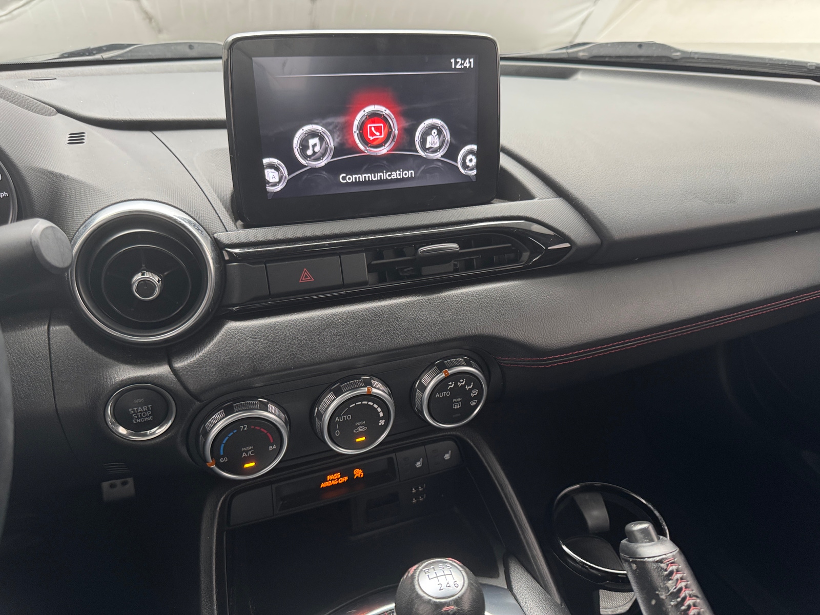 Thumbnail: 2016 Mazda MX-5 Miata - 3